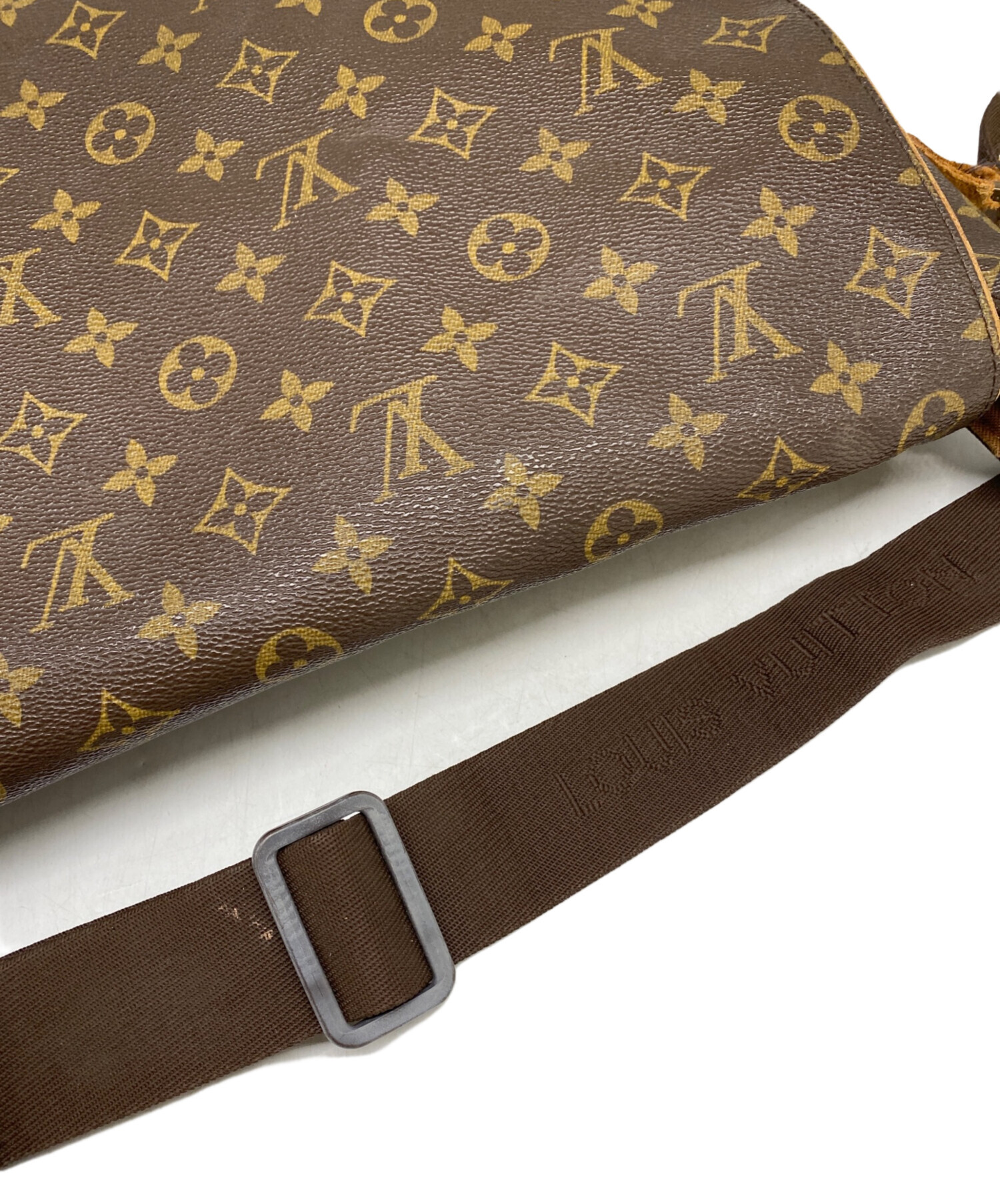 Louis Vuitton アベス　ショルダーバッグ 中古・古着通販】LOUIS VUITTON (ルイ ヴィトン) ショルダー