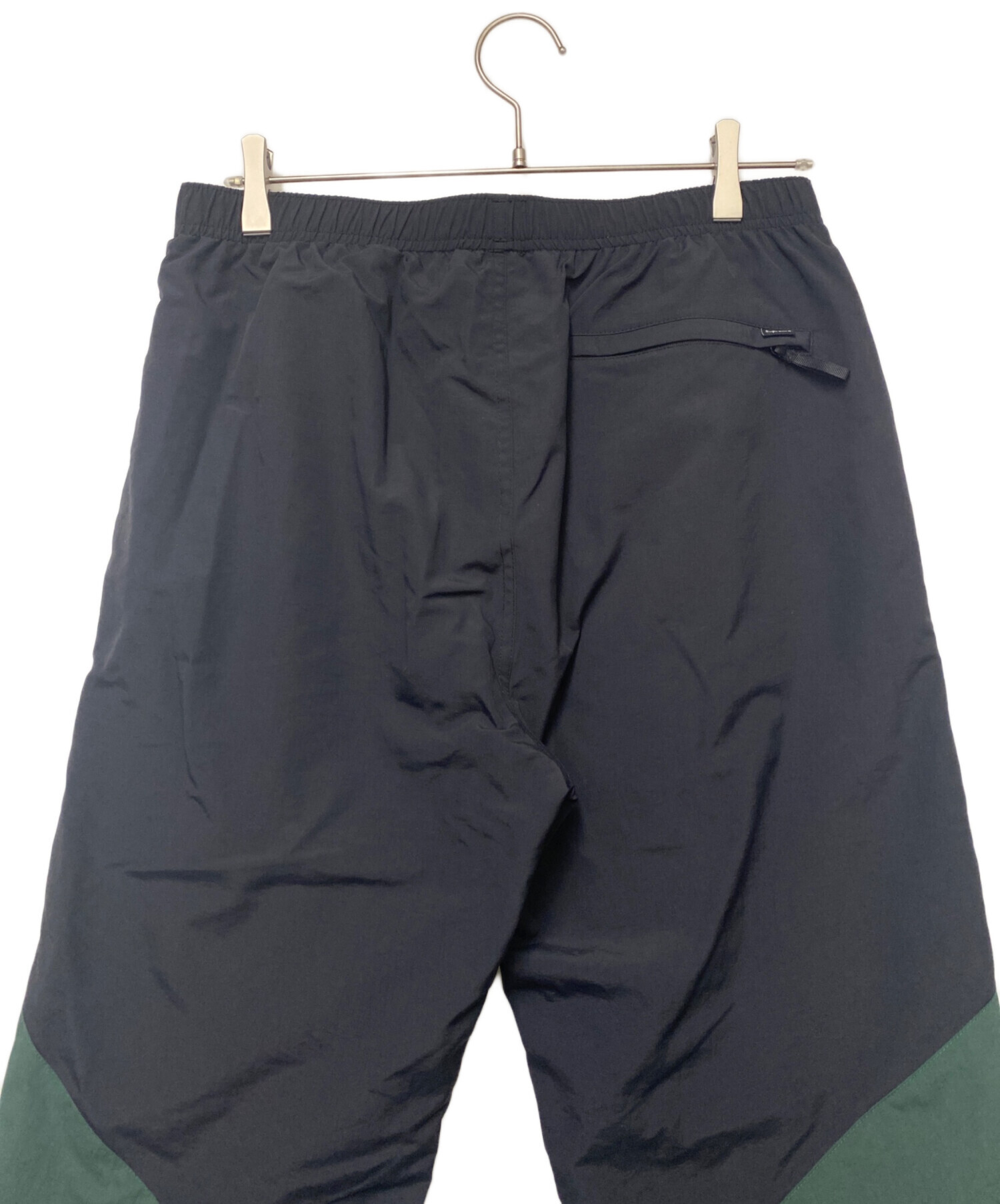 パンツ supreme 20SS PANELED TRACK PANTS 中古・古着通販】Supreme (シュプリーム) Paneled Track Pant ブラック