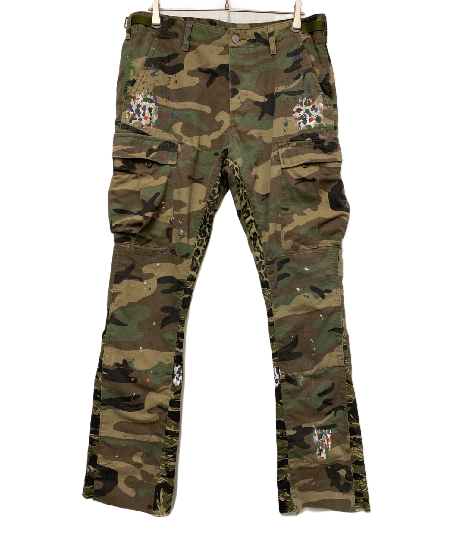 mnml 迷彩フレアパンツ　34インチ 中古・古着通販】mnml (ミニマル) カーゴフレアパンツ グリーン