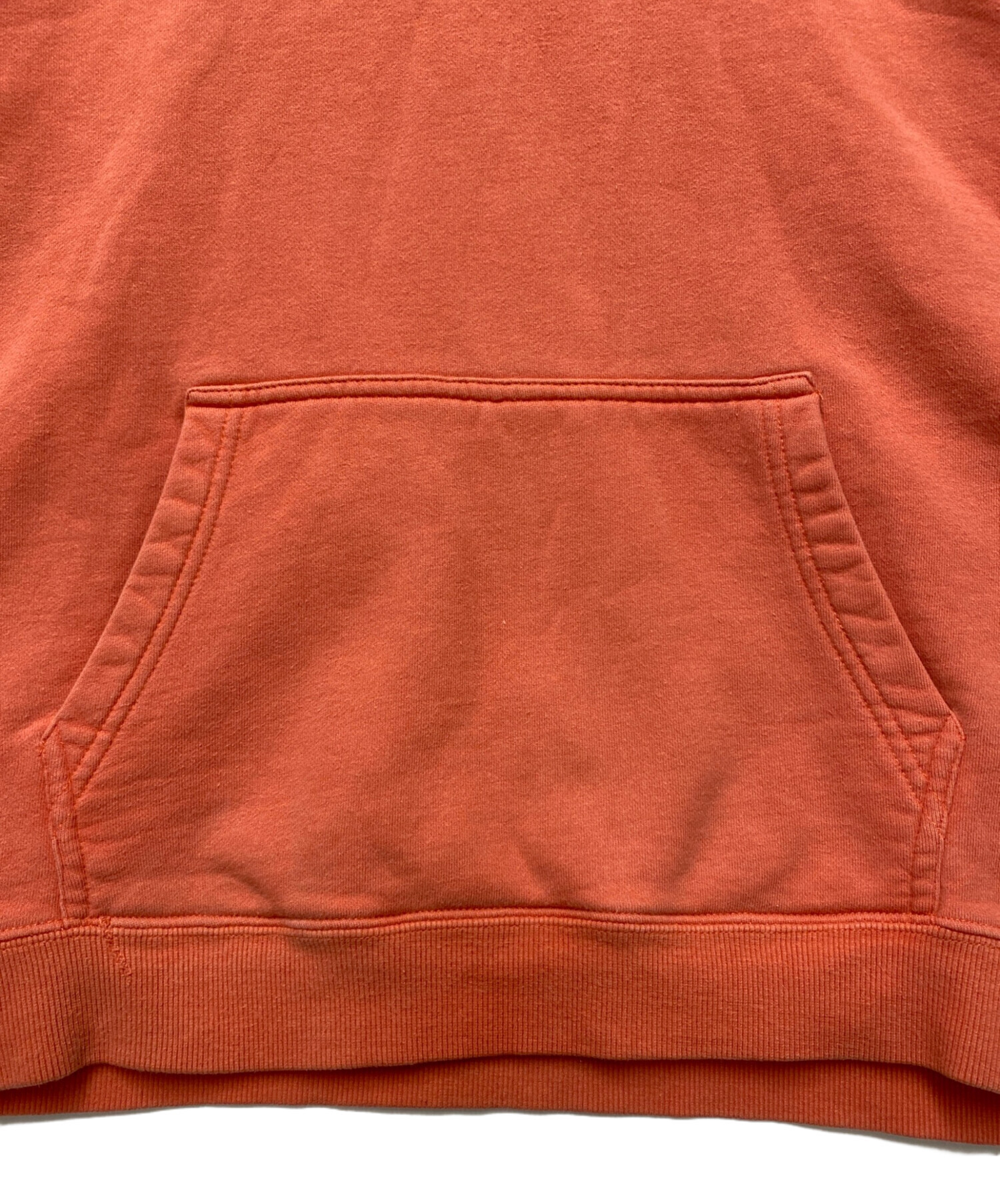 中古・古着通販】stussy (ステューシー) パーカー オレンジ サイズ:L