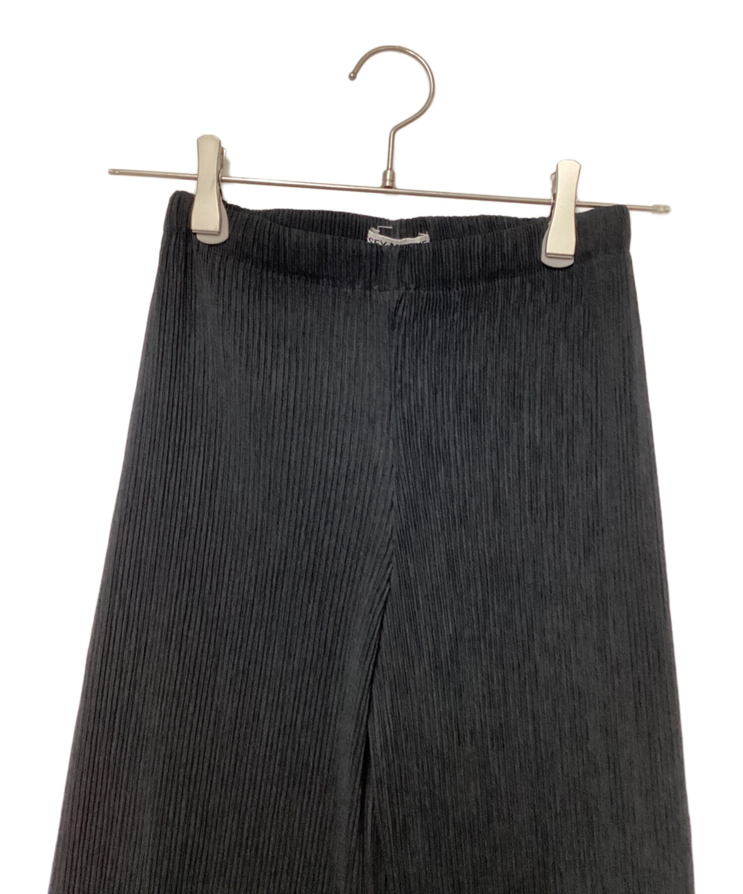 中古・古着通販】ISSEY MIYAKE (イッセイミヤケ) プリーツパンツ