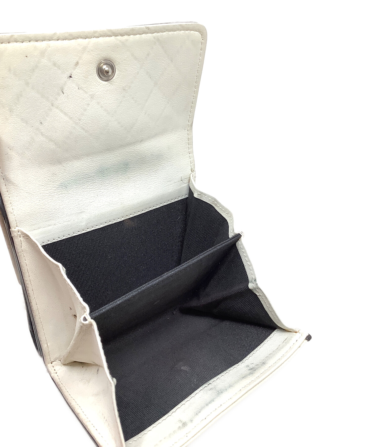 中古・古着通販】CHANEL (シャネル) 3つ折り財布 CHANEL(シャネル