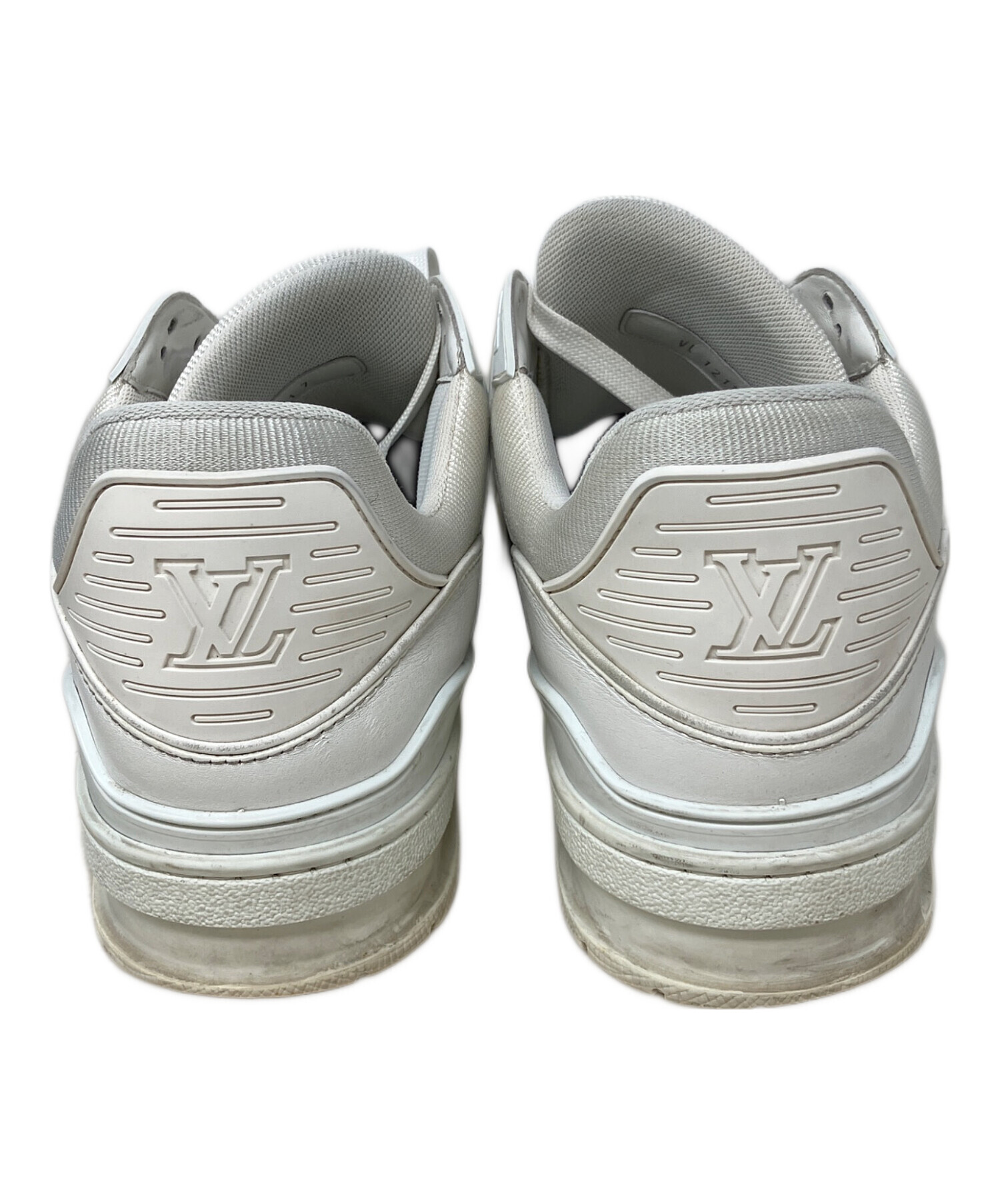Louis Vuitton ホワイト スニーカー 39.5 中古・古着通販】LOUIS VUITTON (ルイ ヴィトン) LVトレイナーライン