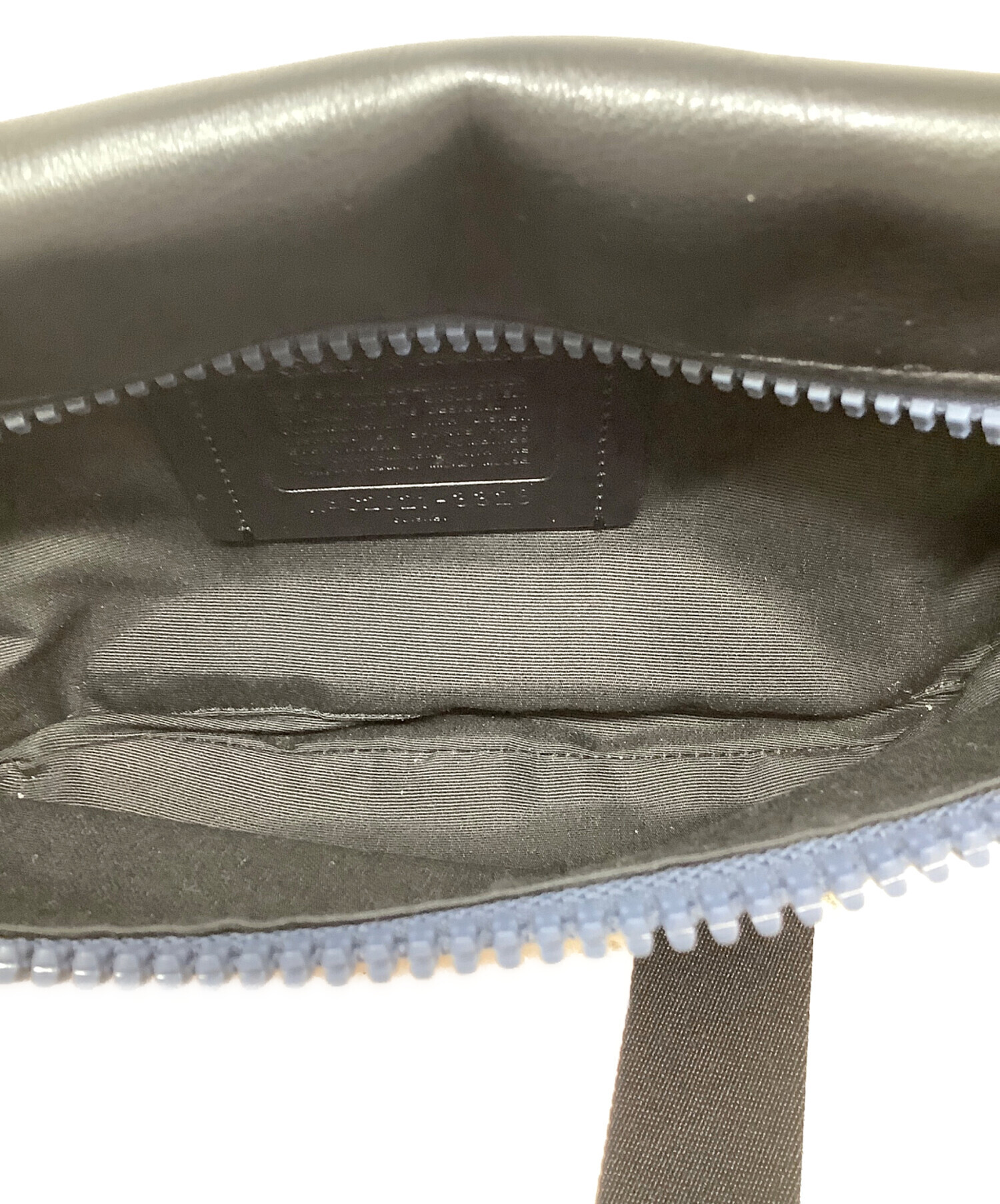 中古・古着通販】COACH (コーチ) DISNEY (ディズニー) ボディバッグ