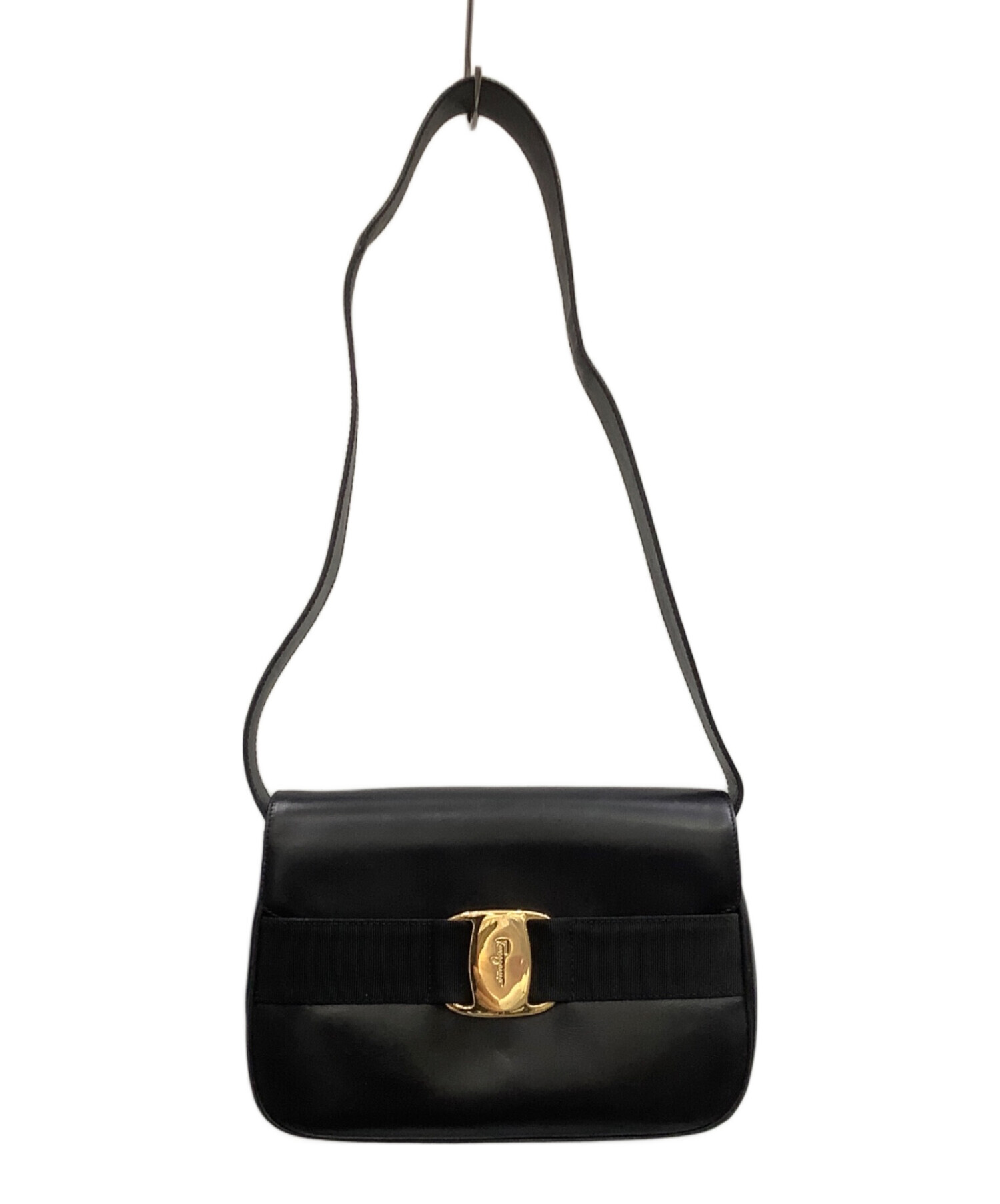 Salvatore Ferragamo / ワンショルダーバッグ/レザー/ブラック/角スレ有 中古・古着通販】Salvatore Ferragamo (サルヴァトーレ フェラガモ