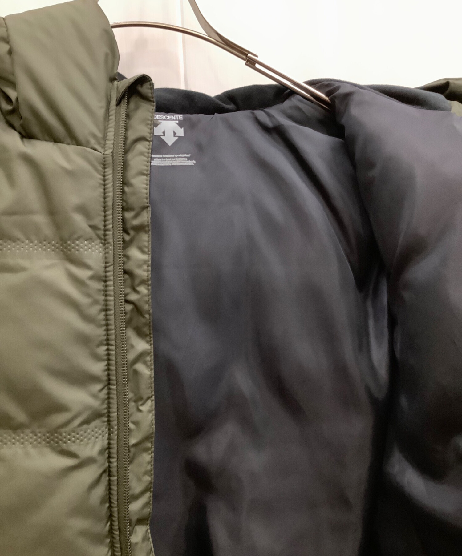 中古・古着通販】DESCENTE (デサント) ダウンジャケット グリーン 