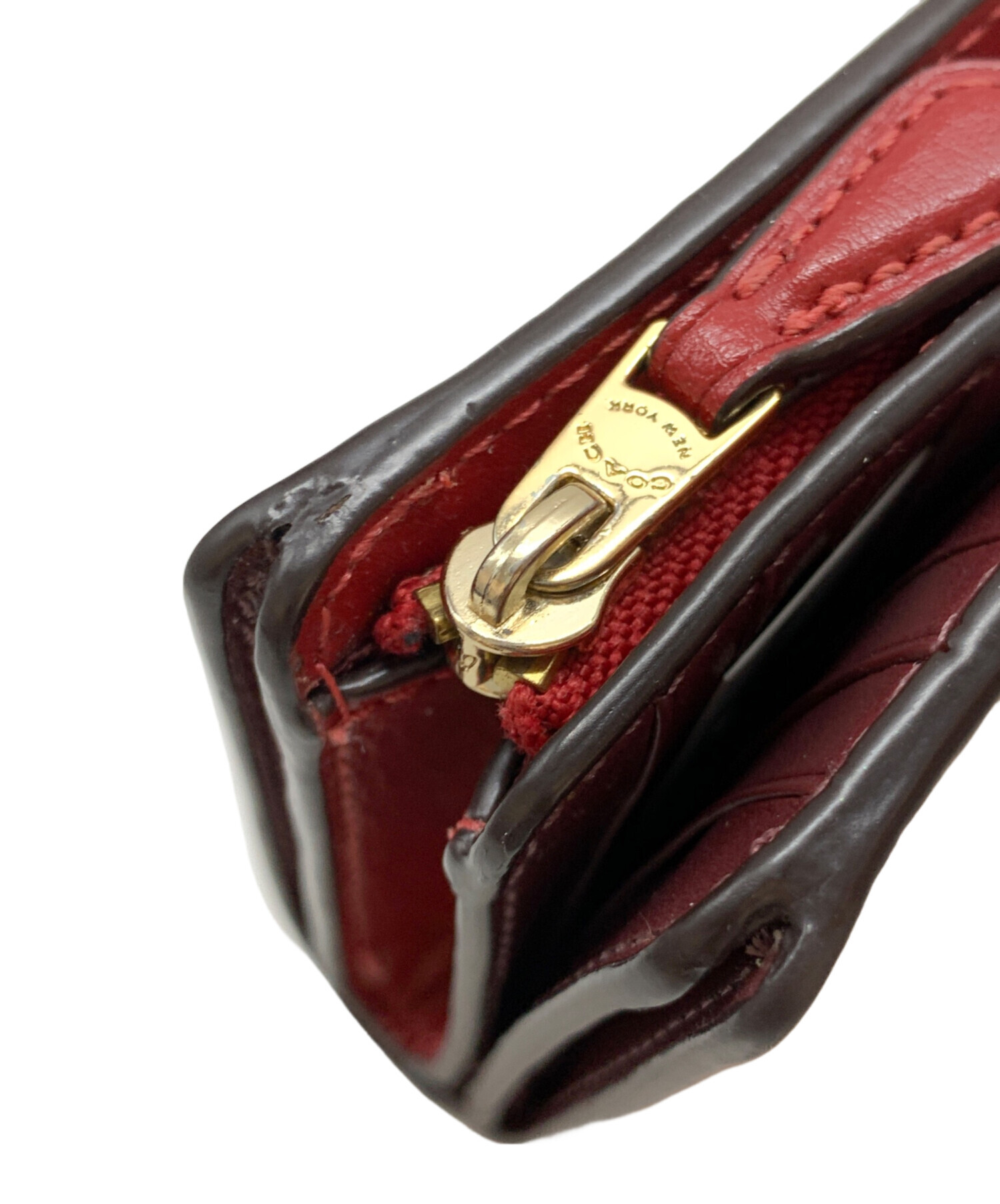 【未使用品】COACH コーチ スモール シグネチャー 二つ折り財布 レッド 未使用品】 COACH コーチ 二つ折り財布 シグネチャー りんご 茶 赤