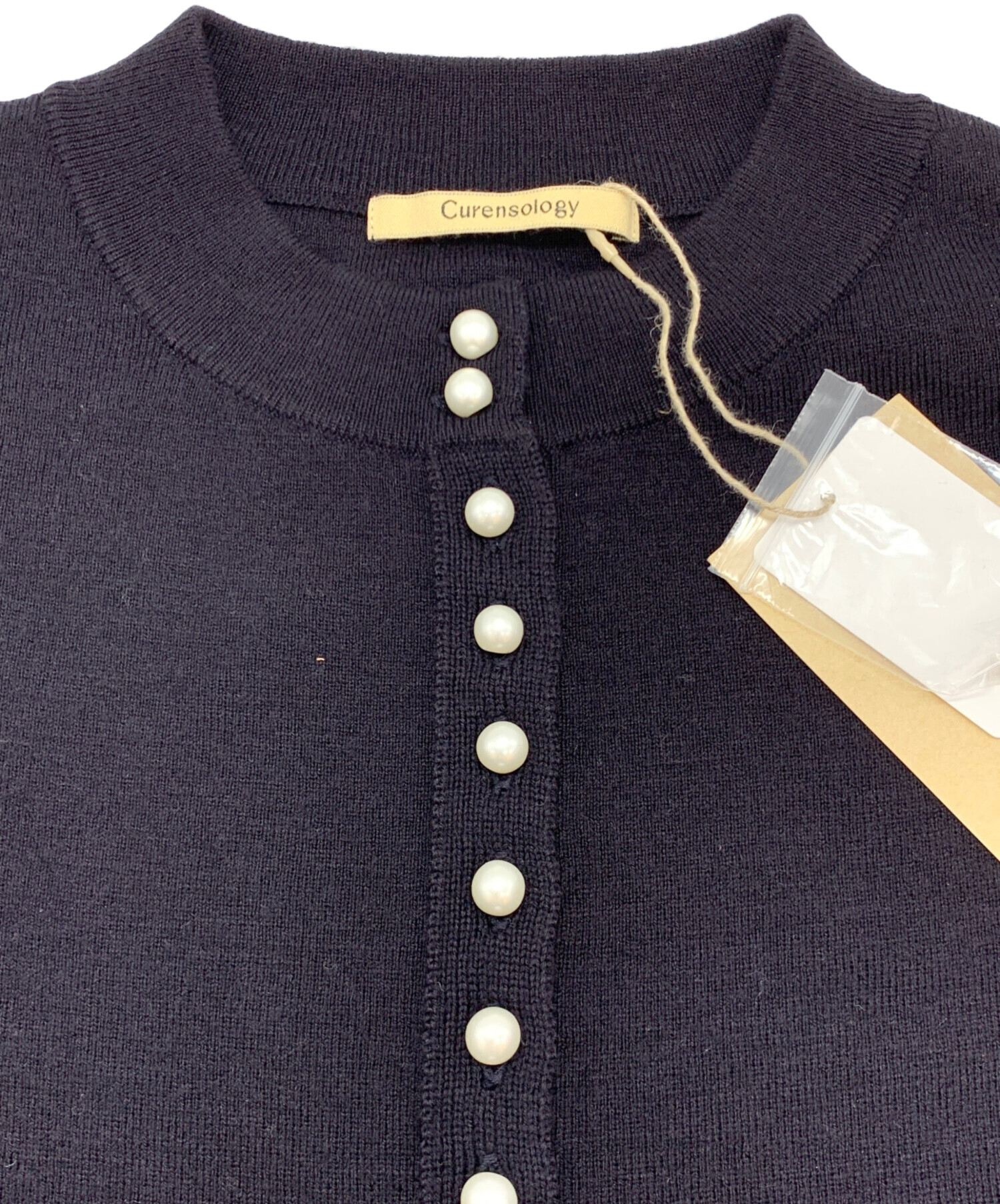 中古・古着通販】Curensology (カレンソロジー) パールフロントニット