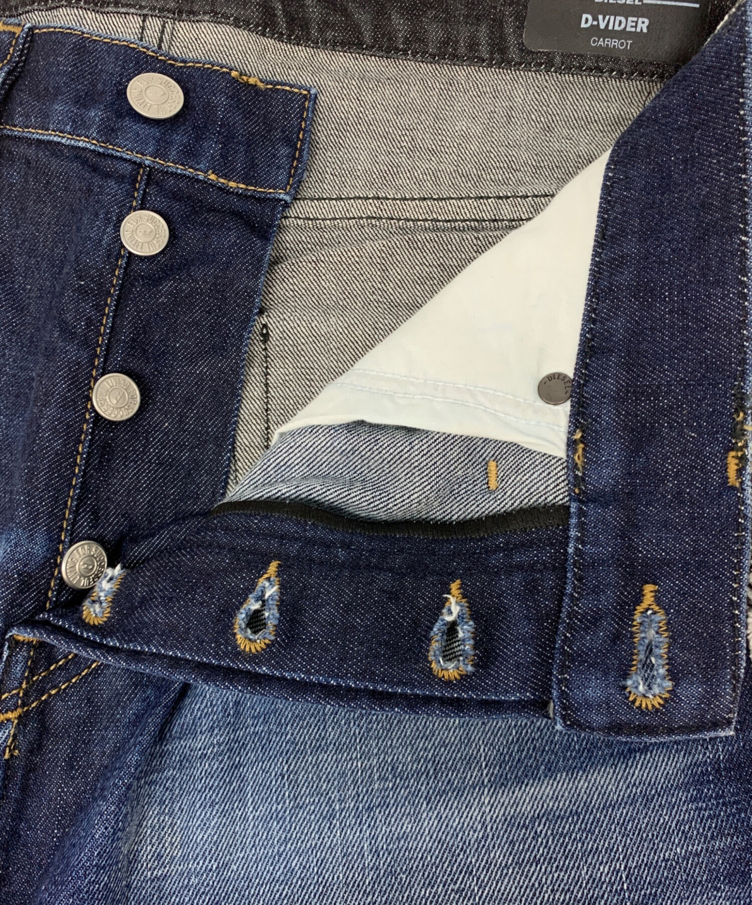 中古・古着通販】DIESEL (ディーゼル) D-VIDER CARROT デニムパンツ
