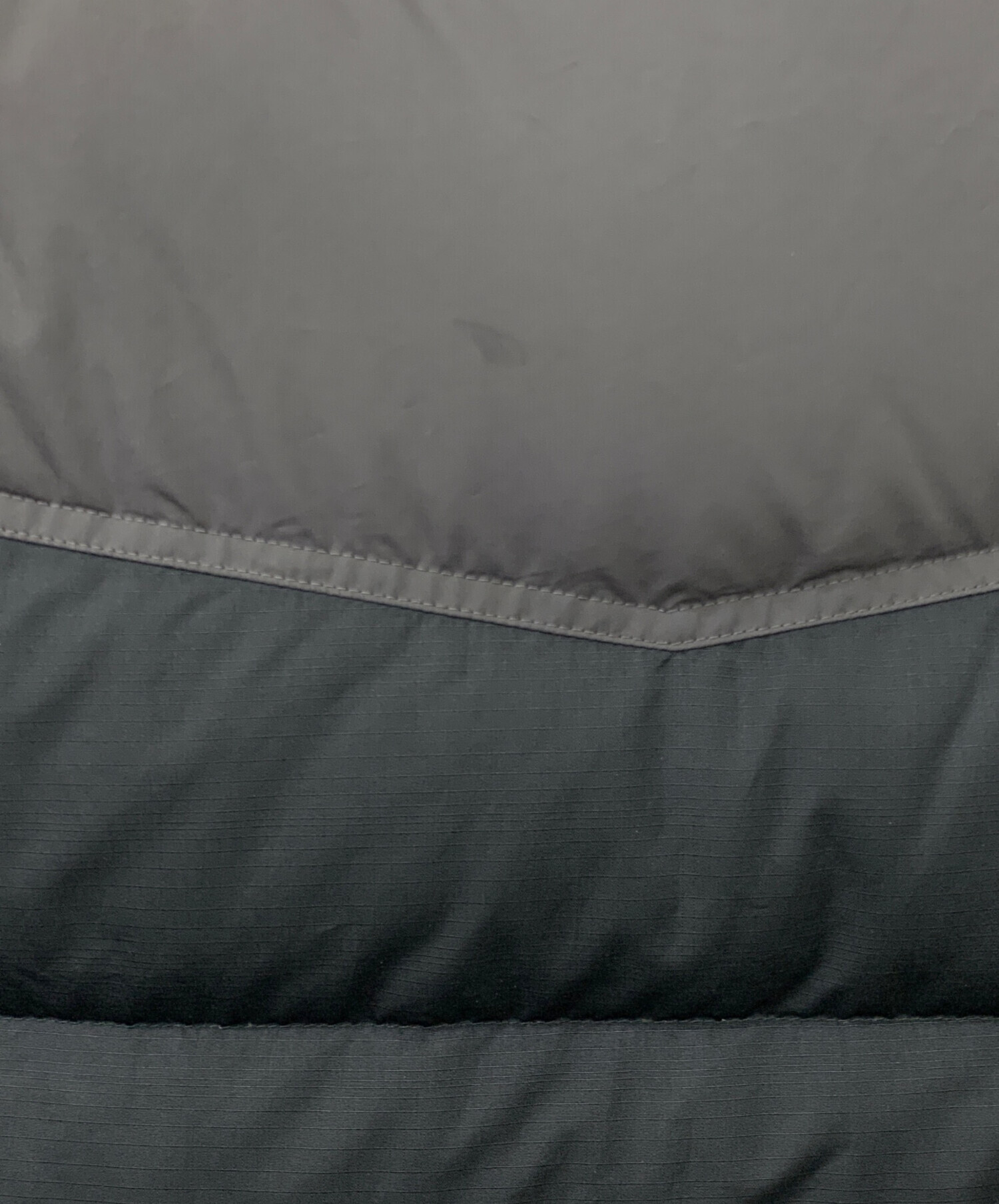 中古・古着通販】Patagonia (パタゴニア) ダウンベスト グレー サイズ