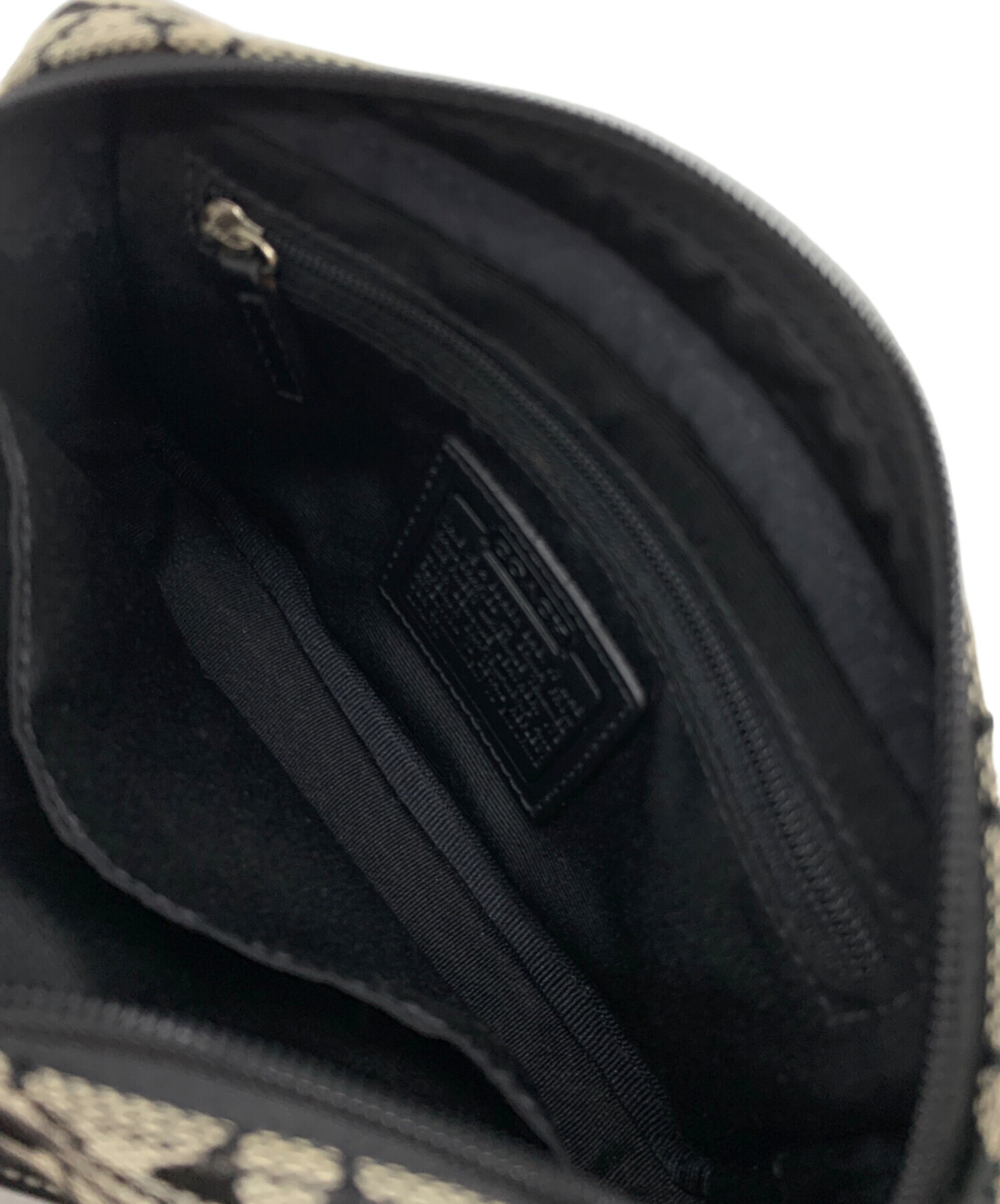 中古・古着通販】COACH (コーチ) ウエストポーチ ベージュ×ブラック