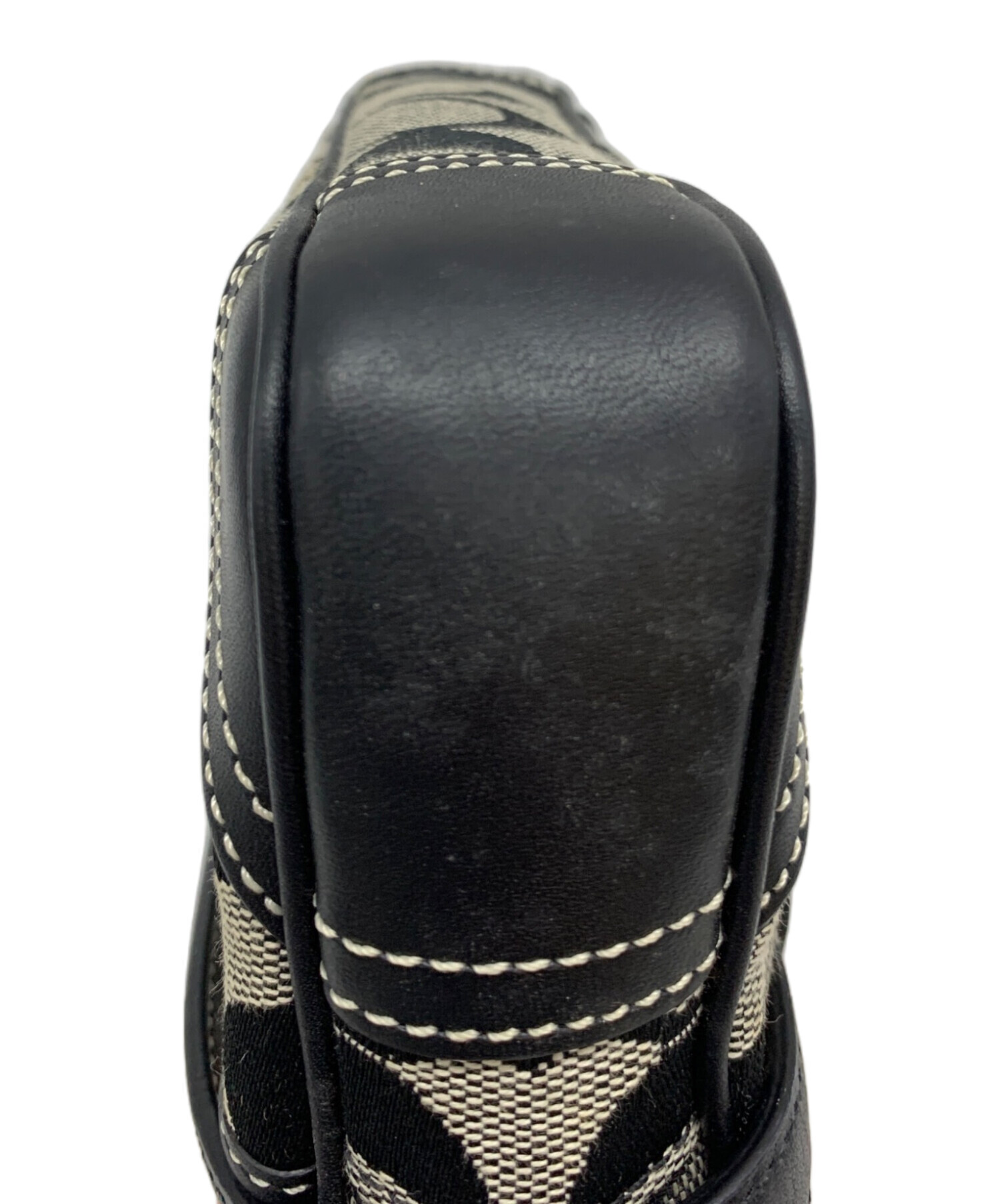 COACH モノグラム ブラック ウエストポーチ 中古・古着通販】COACH (コーチ) ウエストポーチ ベージュ×ブラック