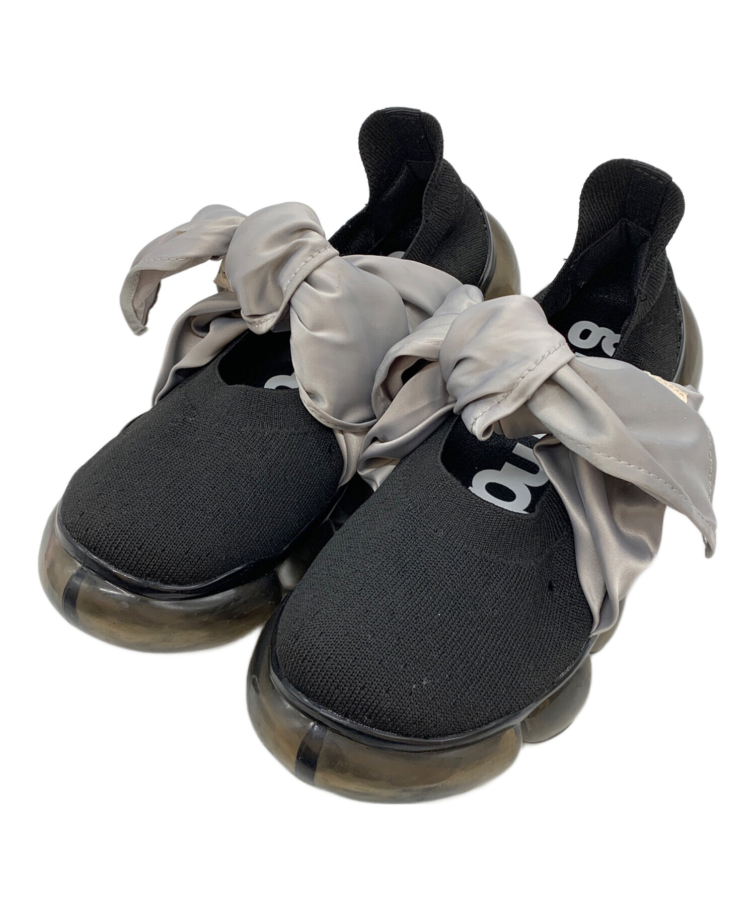 中古・古着通販】grounds (グラウンズ) JEWELRY HANKIE PUMPS ブラック