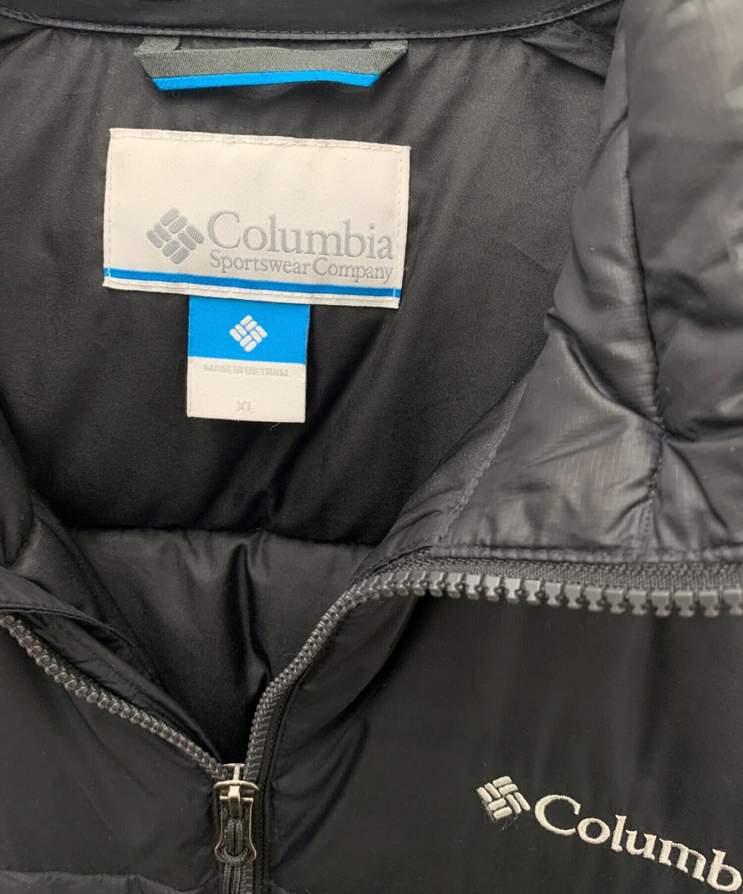 Columbia ダウンジャケット XL 中古・古着通販】Columbia (コロンビア) ダウンジャケット ブラック