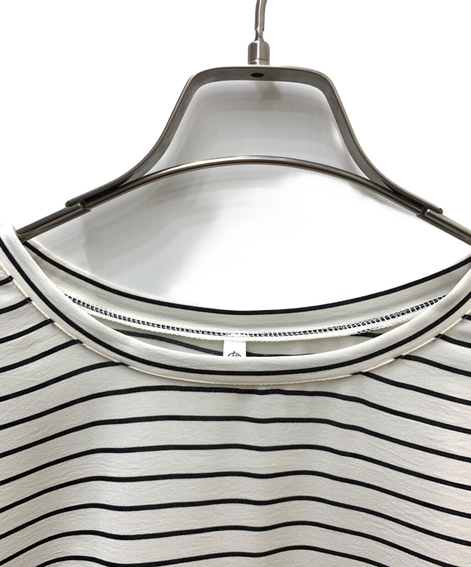 中古・古着通販】BEARDSLEY (ビアズリー) 後ろドレープTブラウス