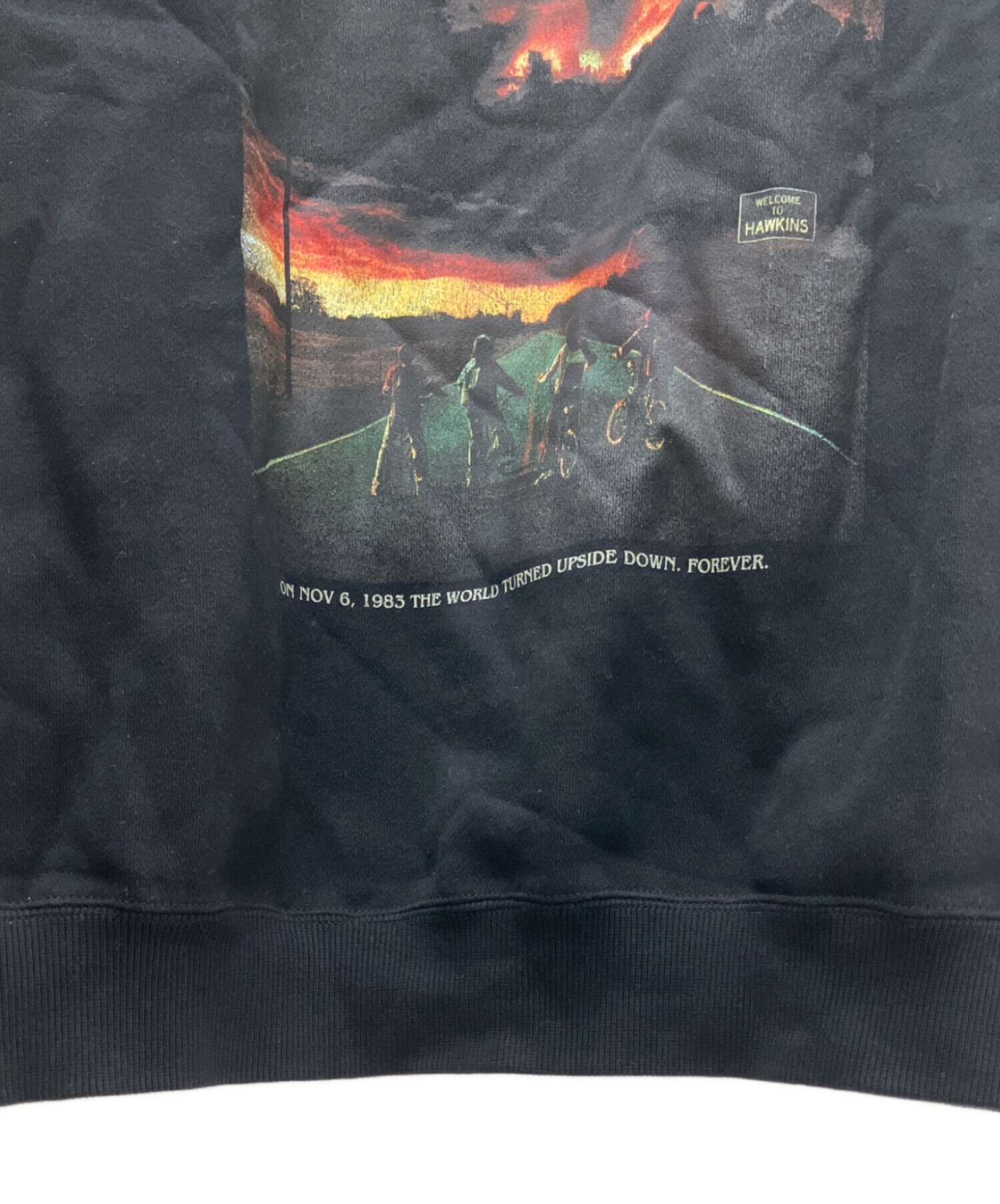 中古・古着通販】GU (ジーユー) STRANGERTHINGS (ストレンジャー 