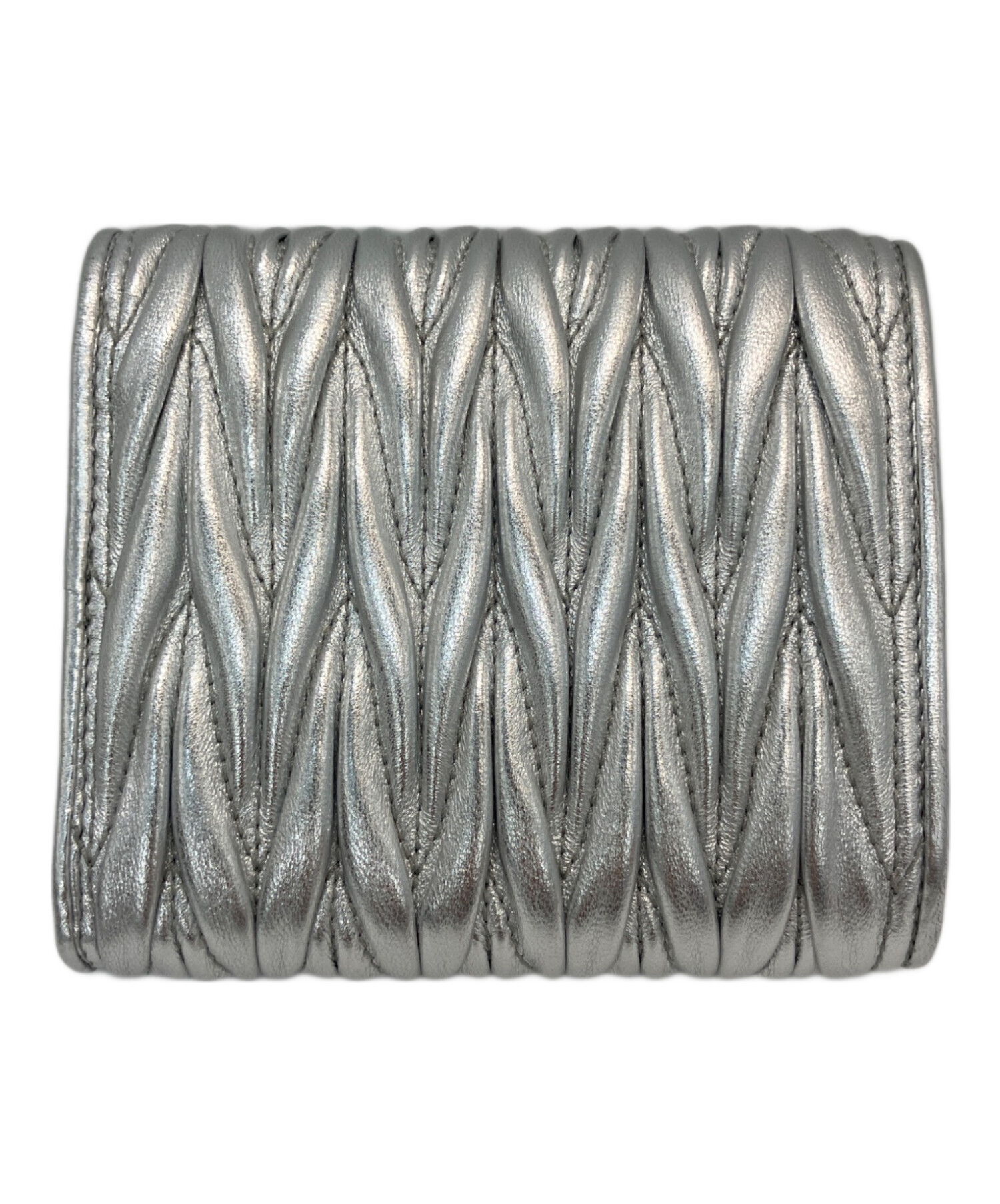 中古・古着通販】MIU MIU (ミュウミュウ) マテラッセ シルバーカラー