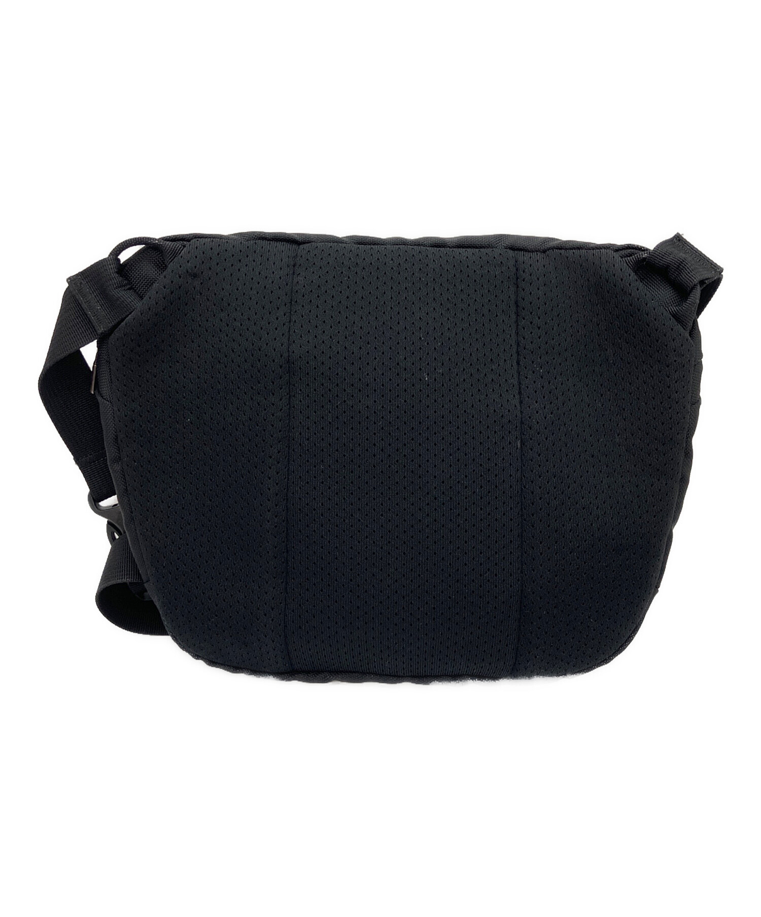 新品未使用　アークテリクス　ウエストバッグ　 マカ1 ブラック　廃盤カラー 中古・古着通販】ARC'TERYX (アークテリクス) ウエストバッグ ブラック