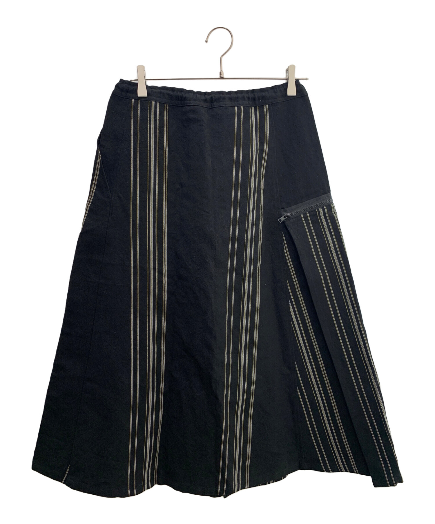 Y's ワイズ TRANSFERRED PRINT PATCH SKIRT 2 中古・古着通販】Y's (ワイズ) スカート ブラック サイズ:2 未使用品