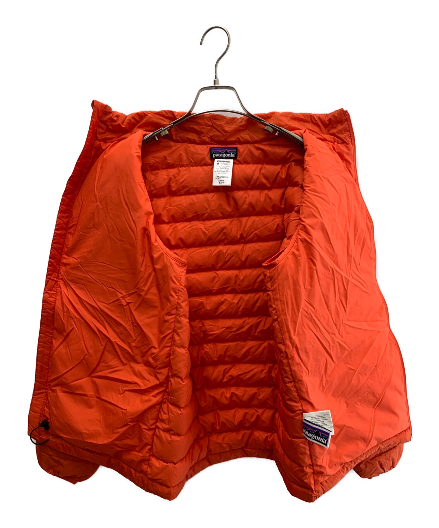 6 160 patagonia 中綿ジャケット 中古・古着通販】Patagonia (パタゴニア) 中綿ジャケット オレンジ