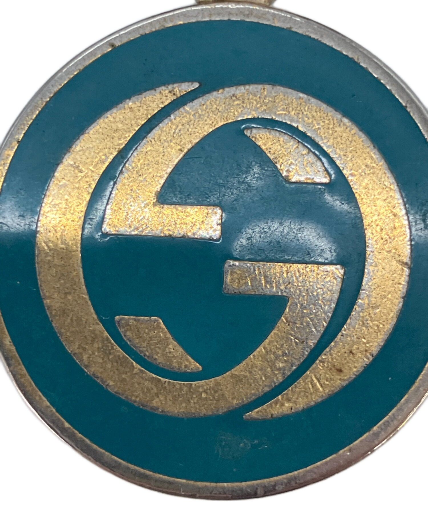【未使用に近い】 GUCCI グッチ キーホルダー ロゴ 中古・古着通販】GUCCI (グッチ) キーホルダー｜ブランド・古着通販