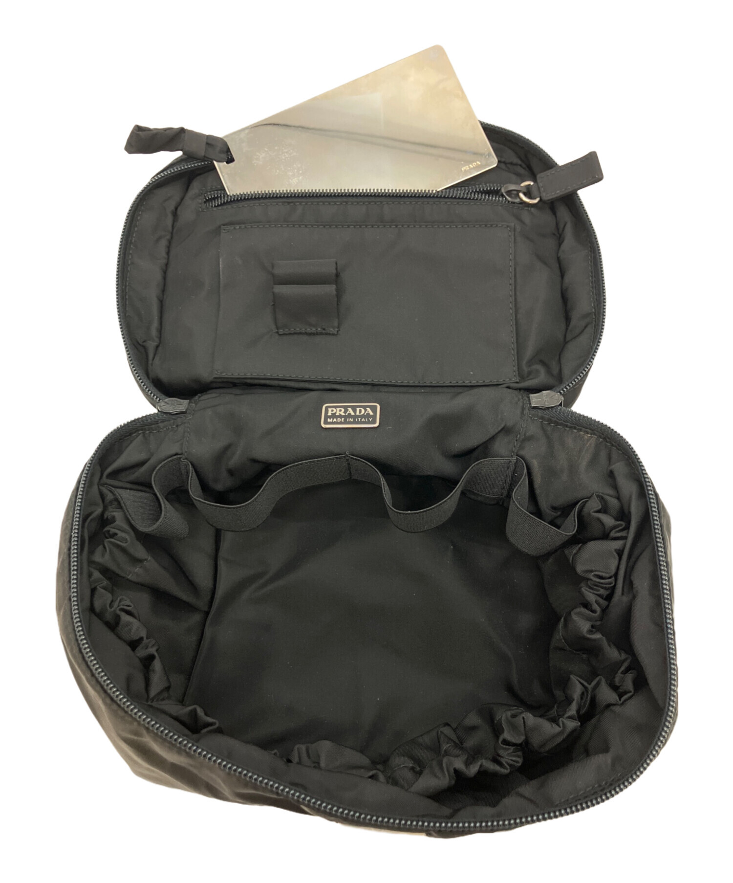 PRADA 黒 ナイロン バニティバッグ 中古・古着通販】PRADA (プラダ) バニティバッグ ブラック｜ブランド