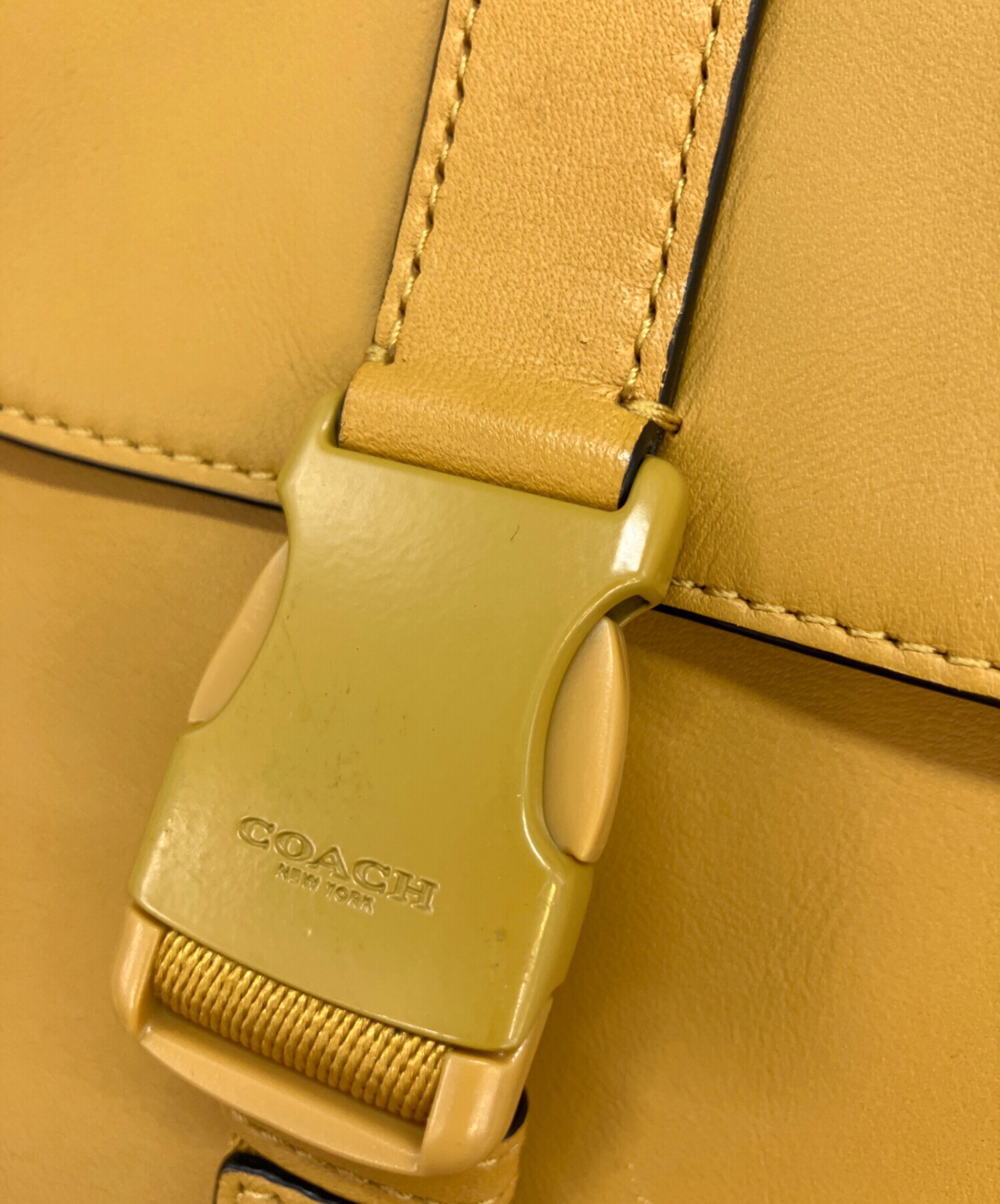 中古・古着通販】COACH (コーチ) ショルダーバッグ イエロー｜ブランド