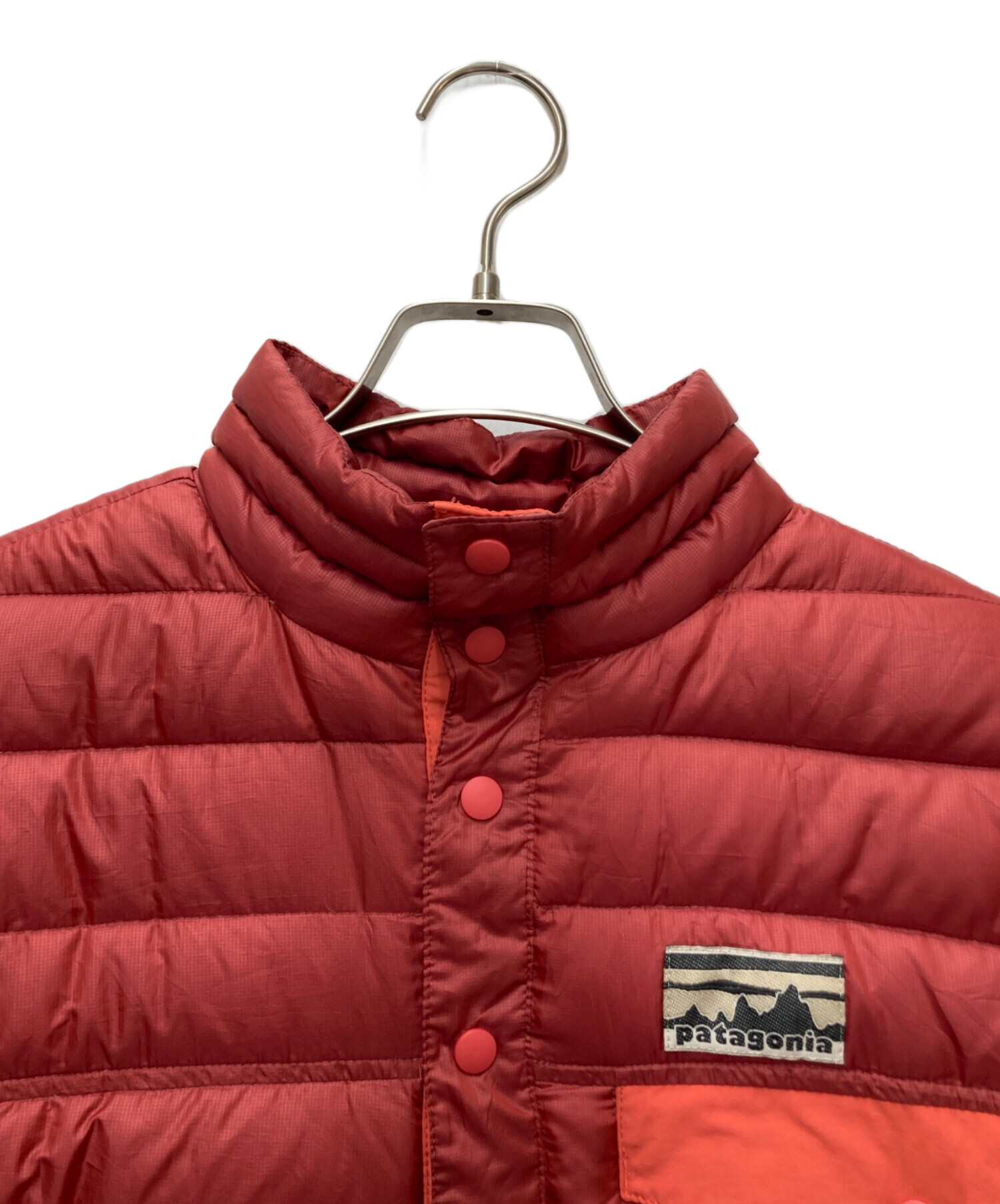 中古・古着通販】Patagonia (パタゴニア) ダウンジャケット レッド 