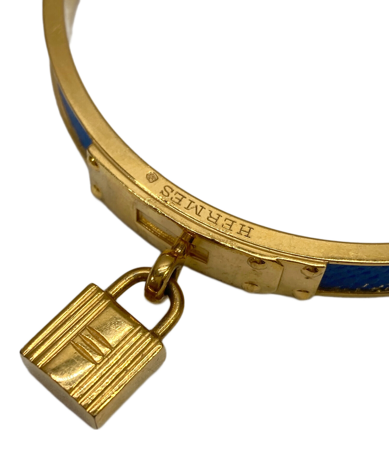 中古・古着通販】HERMES (エルメス) ケリーバングル ゴールド 中古・古着通販】HERMES (エルメス) ケリーバングル ゴールド