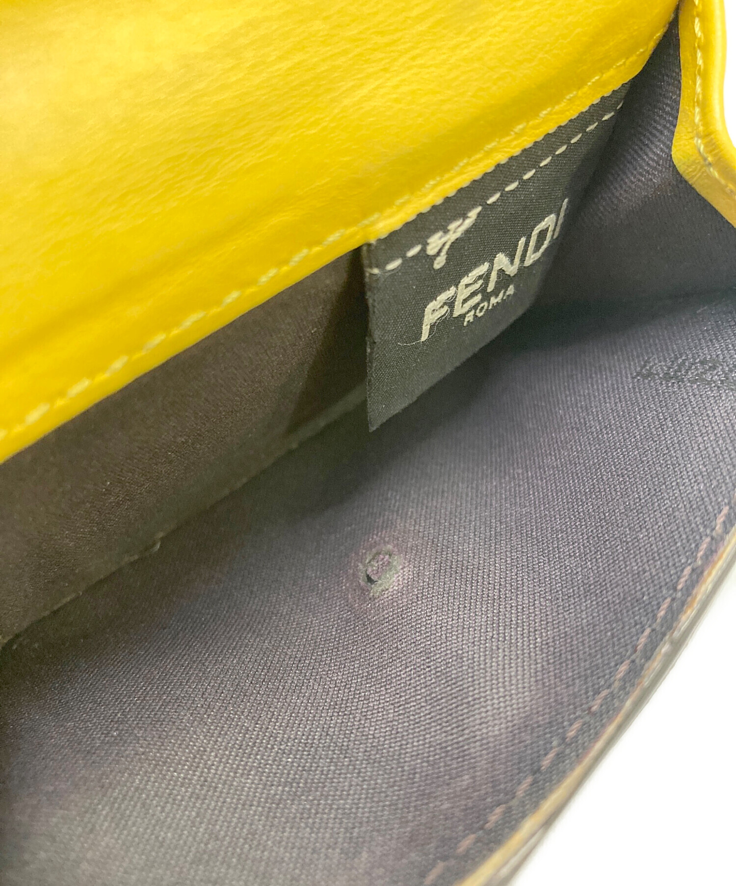 中古・古着通販】FENDI (フェンディ) 3つ折り財布 エフイズ イエロー