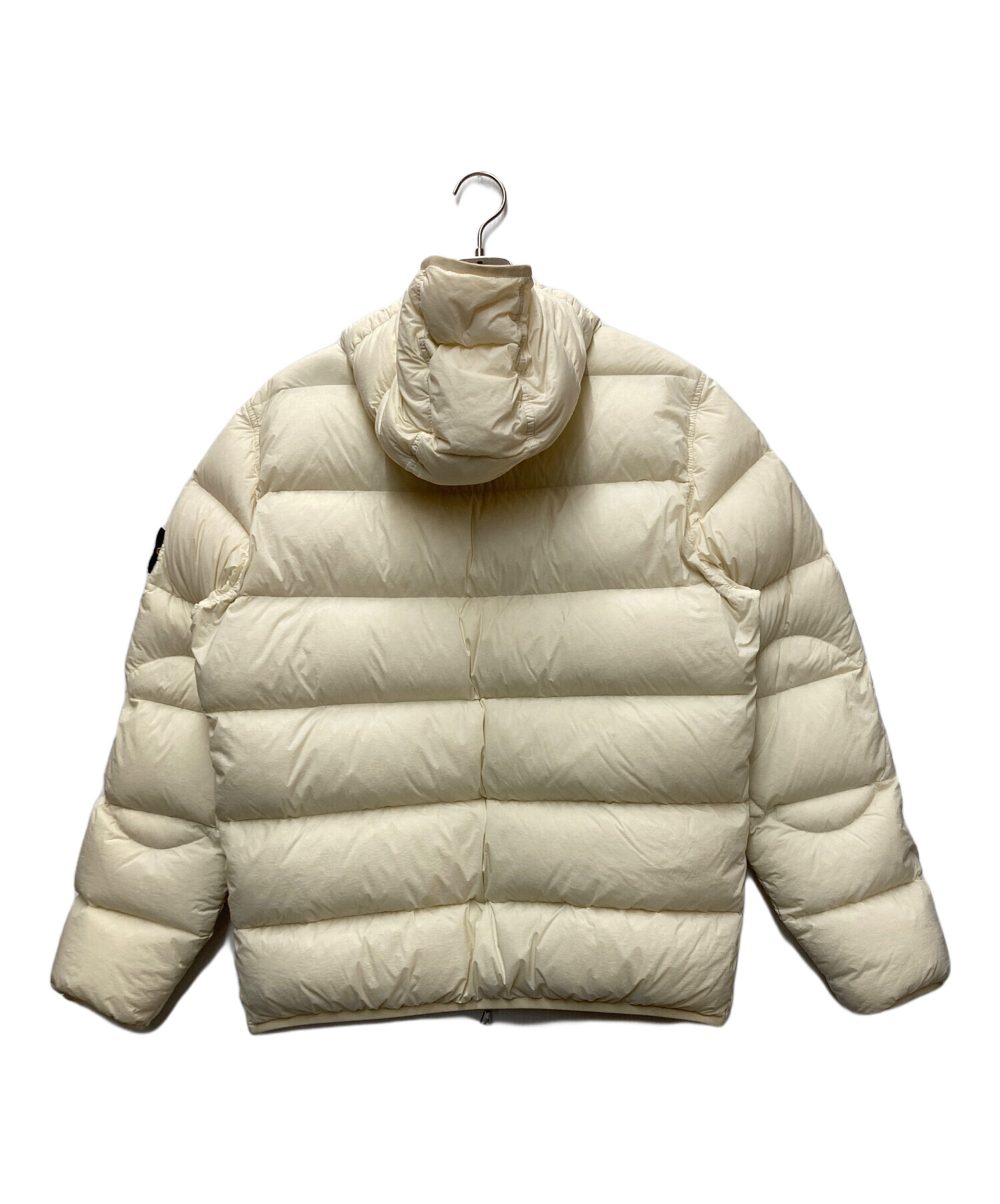STONE  ストーンアイランド ダウンジャケット ベージュ M 中古・古着通販】STONE ISLAND (ストーンアイランド) SEAMLESS TUNNEL