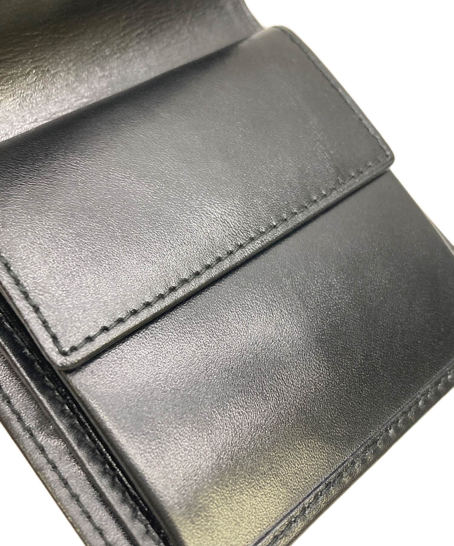 新品未使用品　箱付き　CELINE セリーヌ 二つ折り財布　ロゴグラム　ブラック 中古・古着通販】CELINE (セリーヌ) 2つ折り財布 スクエアロゴプレート