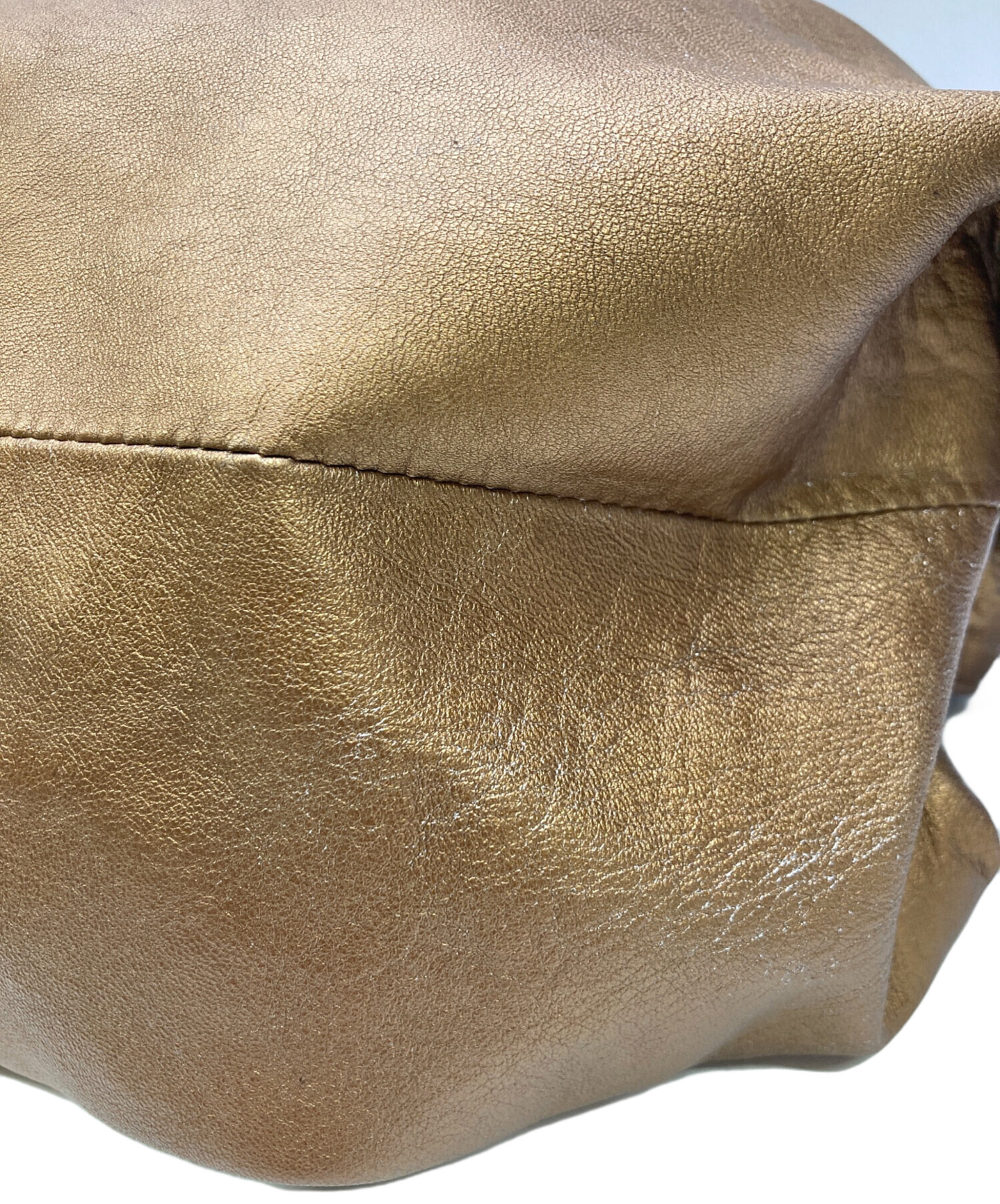 LOEWE メタリックシルバーゴールドナッパアイレ　エコメルカリ便利用のみ購入可 中古・古着通販】LOEWE (ロエベ) ナッパアイレ ゴールド｜ブランド