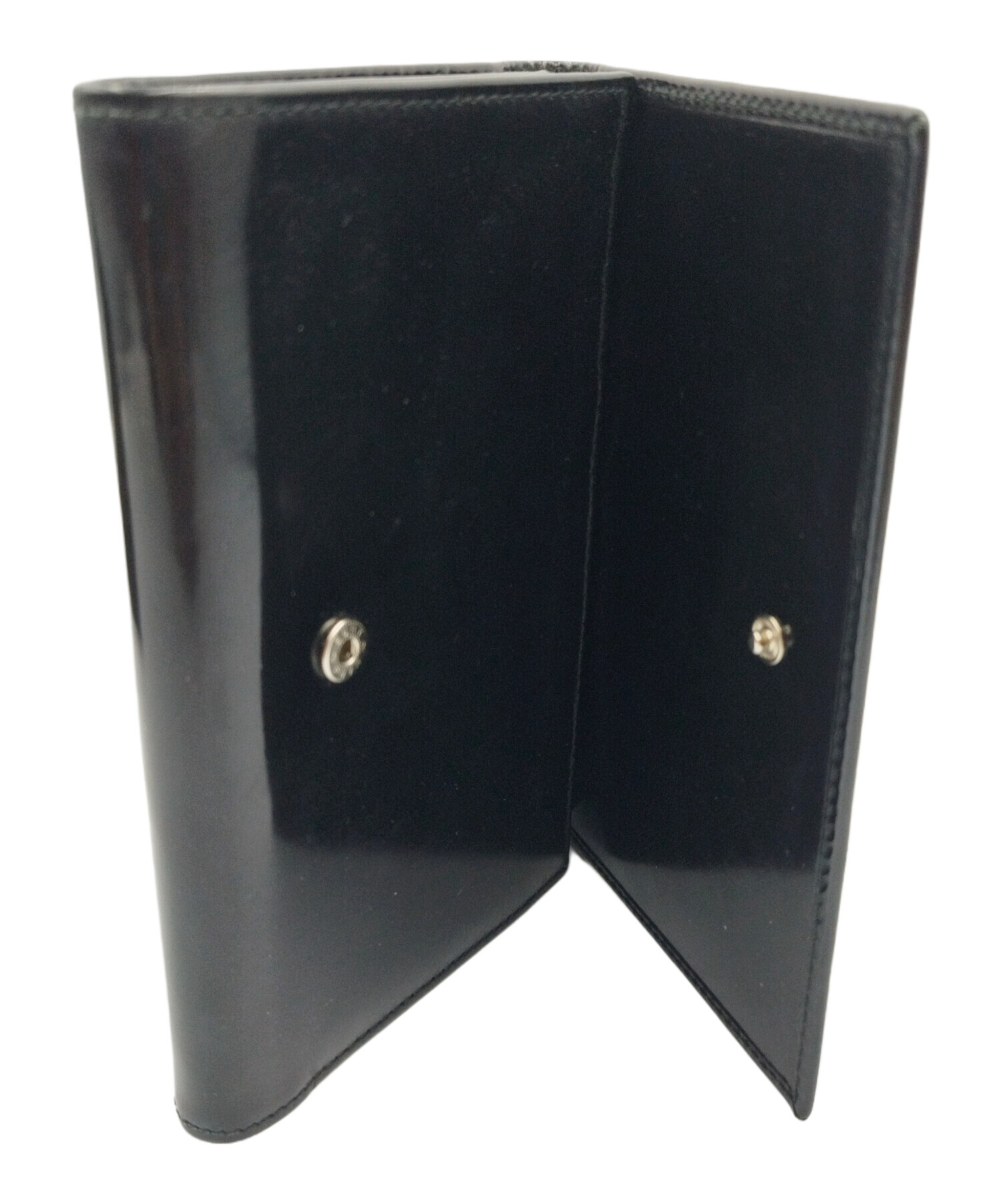 中古・古着通販】GUCCI (グッチ) エンボスGロゴ3つ折り財布 ブラック