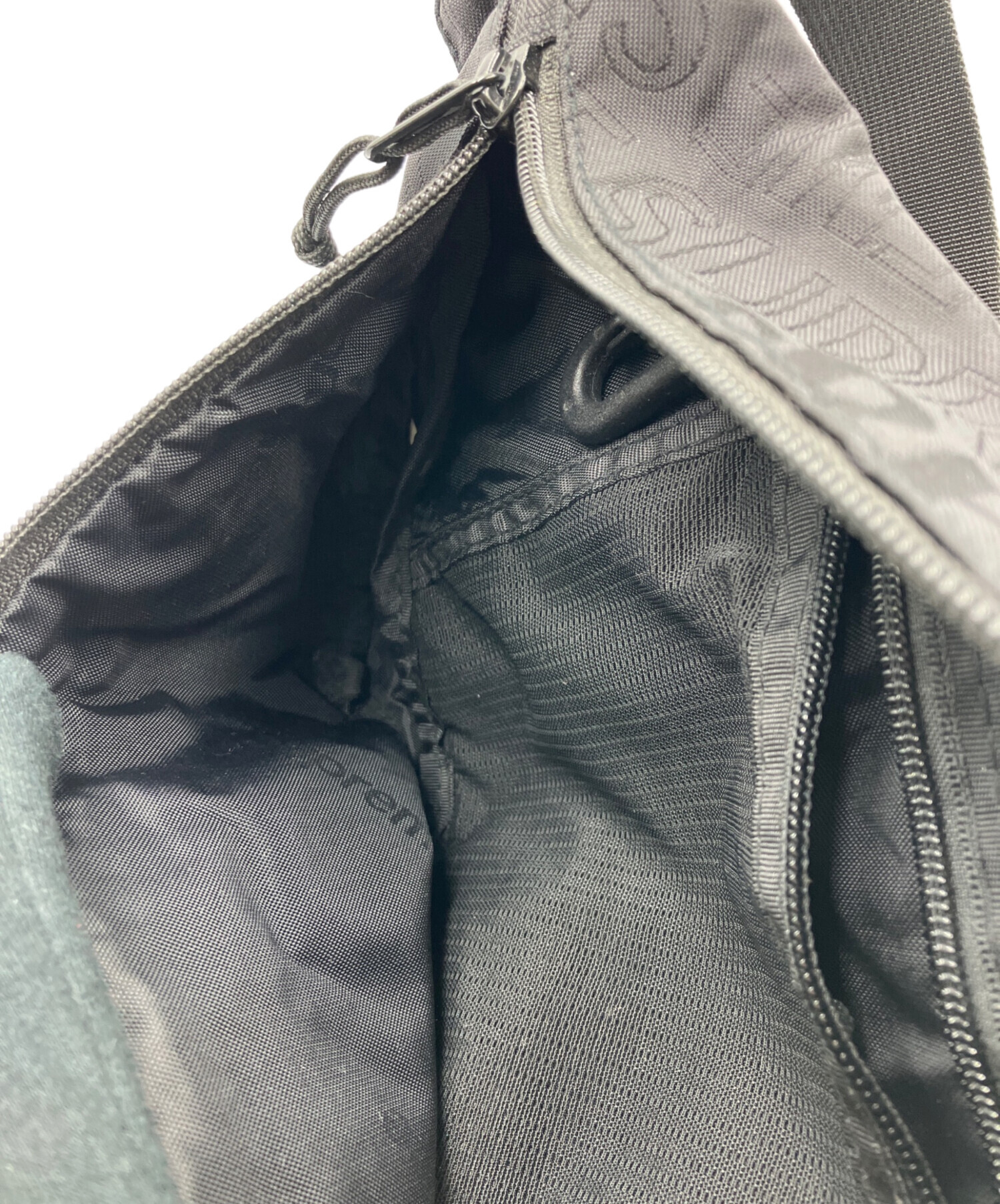 中古・古着通販】SUPREME (シュプリーム) ボディーバッグ ブラック