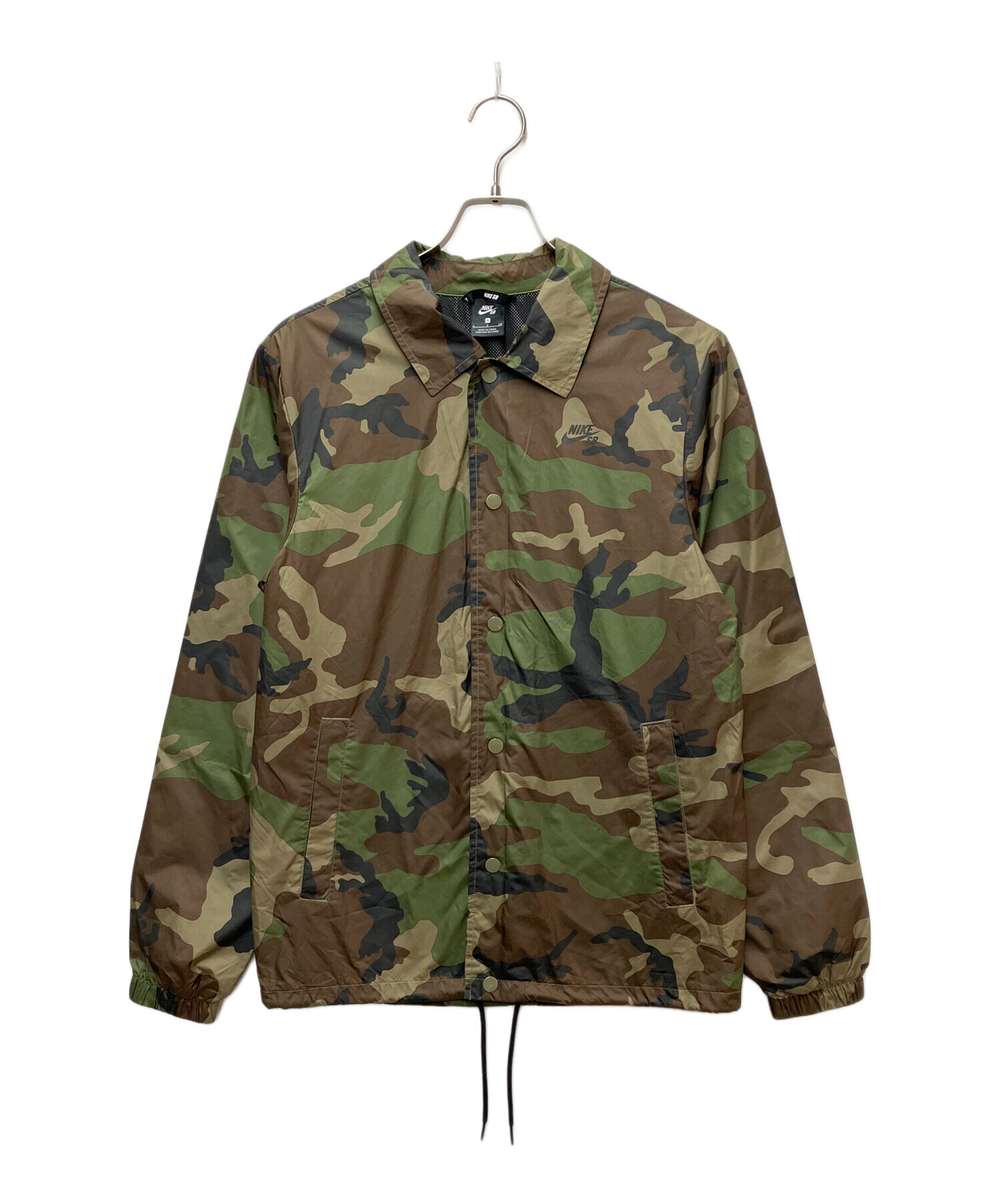 【レア品】Nike ニューヨークジャイアンツ 迷彩ジャケット XL 中古・古着通販】NIKE (ナイキ) ジャケット グリーン サイズ:S