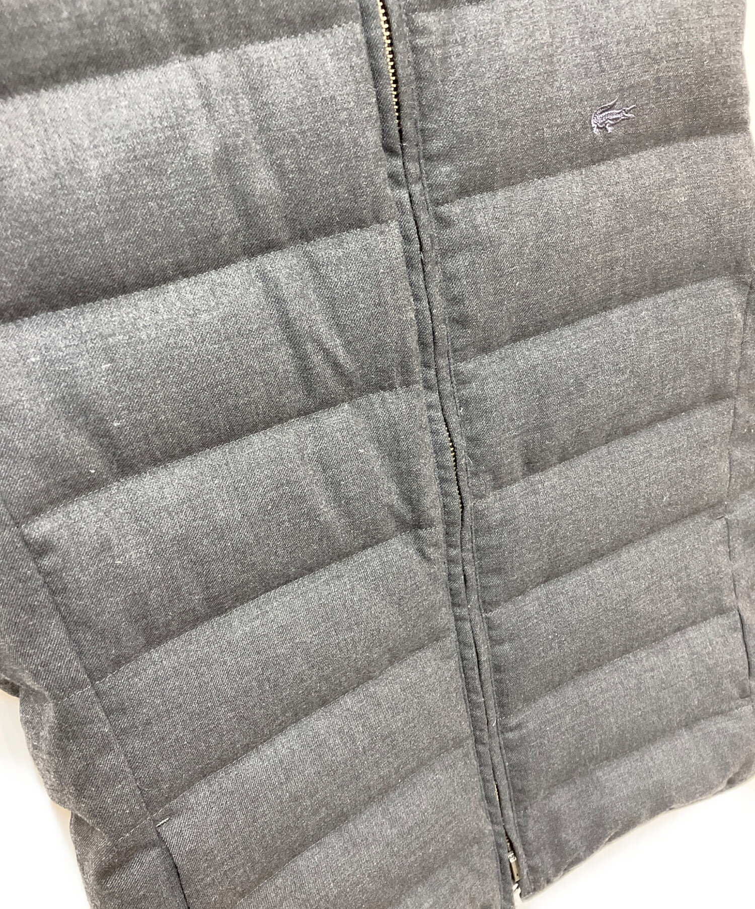 中古・古着通販】LACOSTE (ラコステ) ダウンベスト グレー サイズ:38