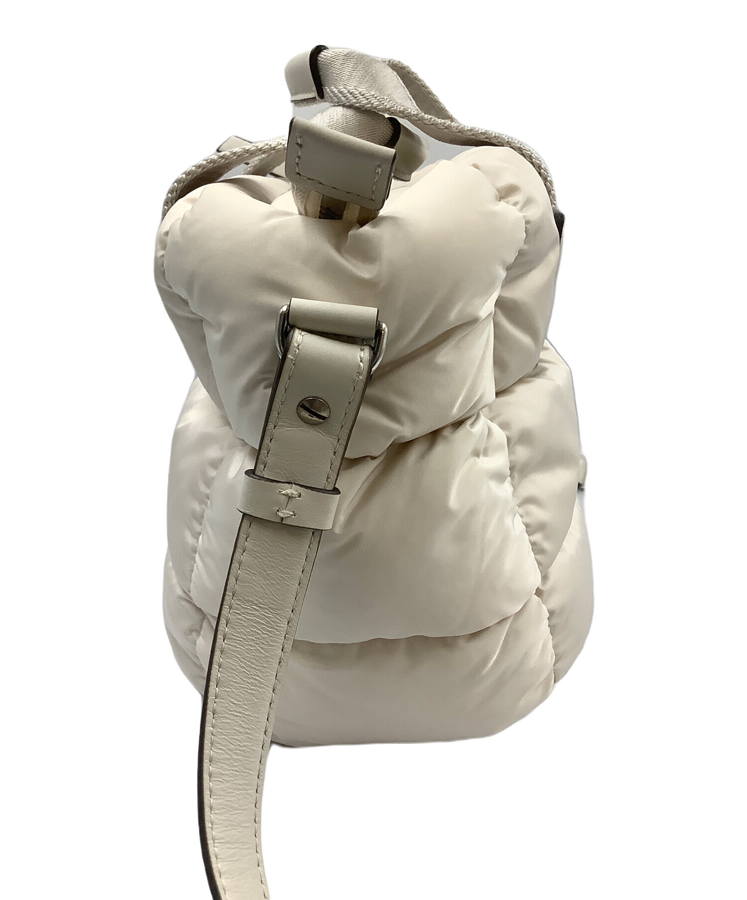 モンクレール ショルダーバッグ キルティング レディース ホワイト 新品未使用 中古・古着通販】MONCLER (モンクレール) 2WAYショルダーバッグ