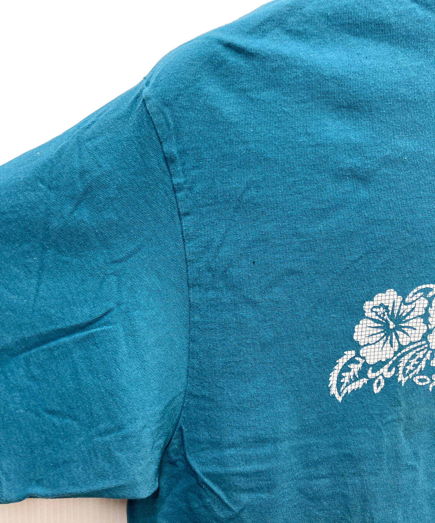 中古・古着通販】stussy (ステューシー) プリントTシャツ ハイビスカス