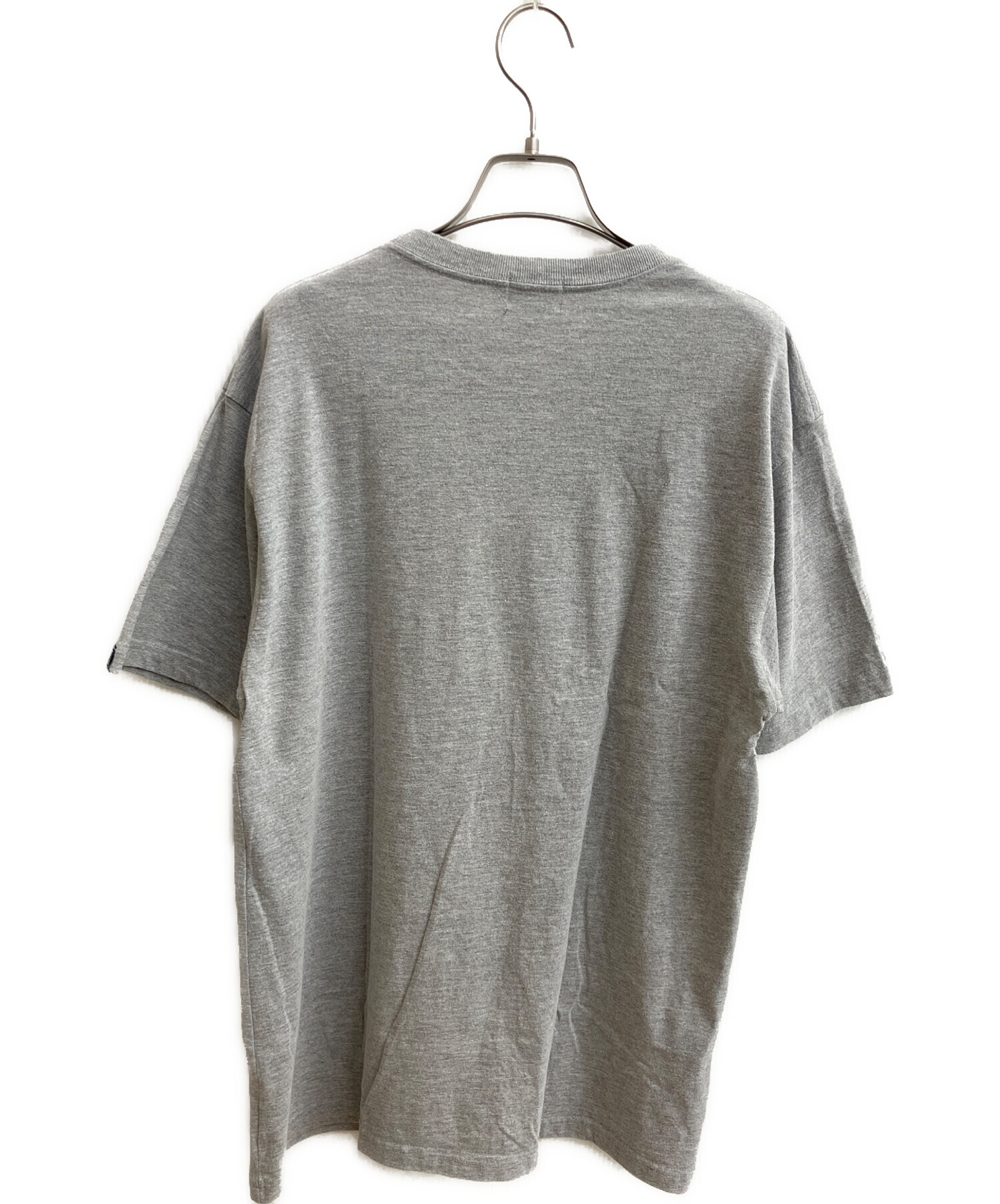 中古・古着通販】stussy (ステューシー) ワンポイント刺繍Tシャツ