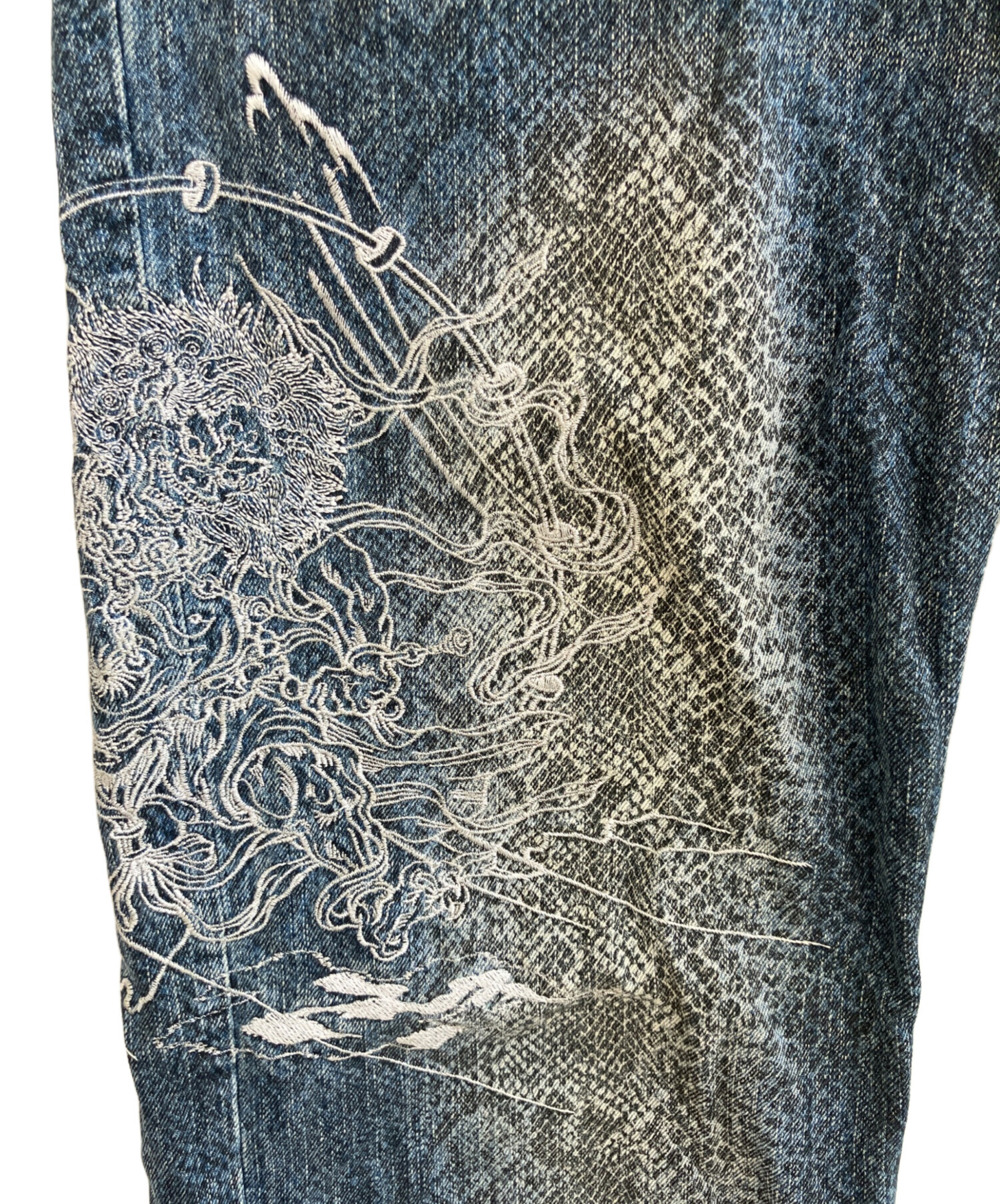 中古・古着通販】絡繰魂 (カラクリダマシイ) 風神雷神刺繍デニムパンツ