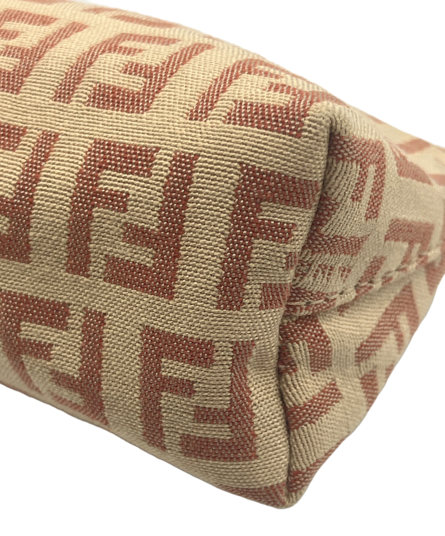 極美品✨FENDI ズッキーノ アクセサリーポーチ ショルダー ピンクベージュ 中古・古着通販】FENDI (フェンディ) ズッキーノ柄コスメポーチ