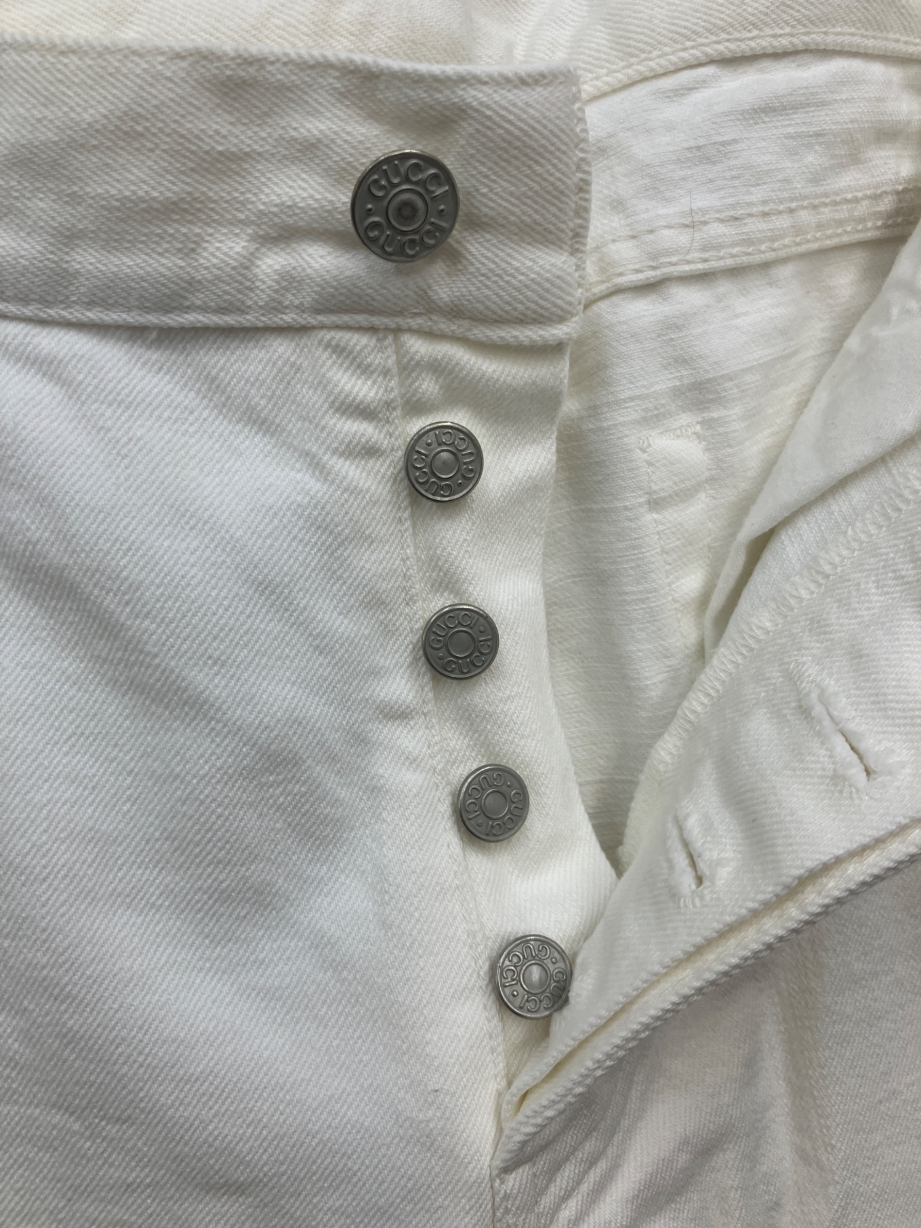 中古・古着通販】GUCCI (グッチ) ホワイトジーンズ ホワイト サイズ