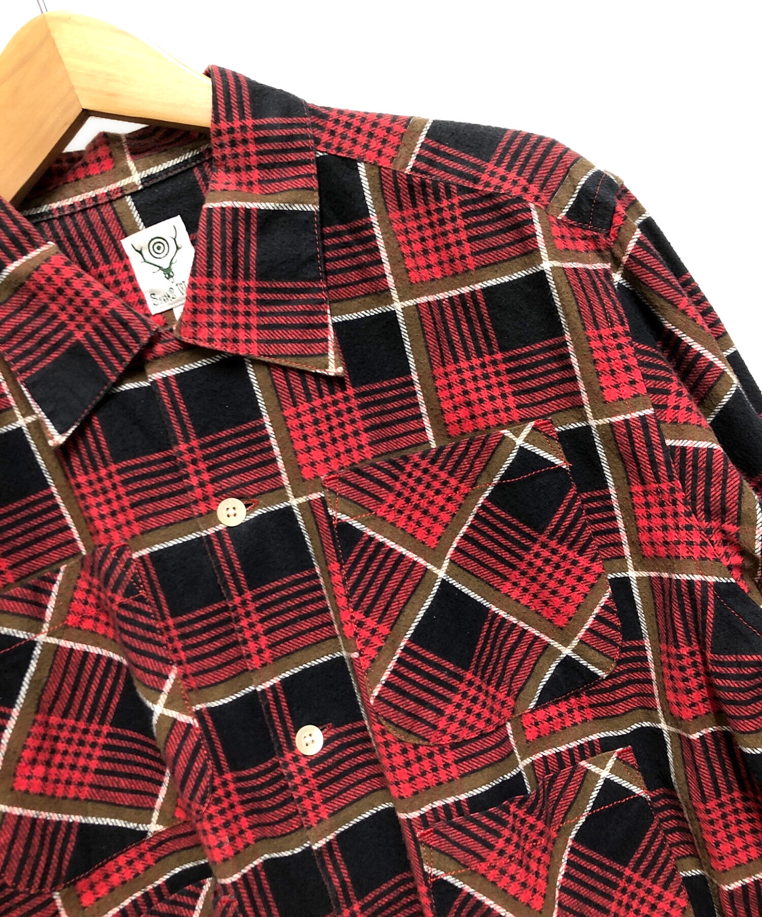 South2west8 サウストゥーウエストエイト カジュアルシャツ S 赤 【古着】【中古】【送料無料】 中古・古着通販】South2 West8 (サウスツー ウエストエイト) チェック