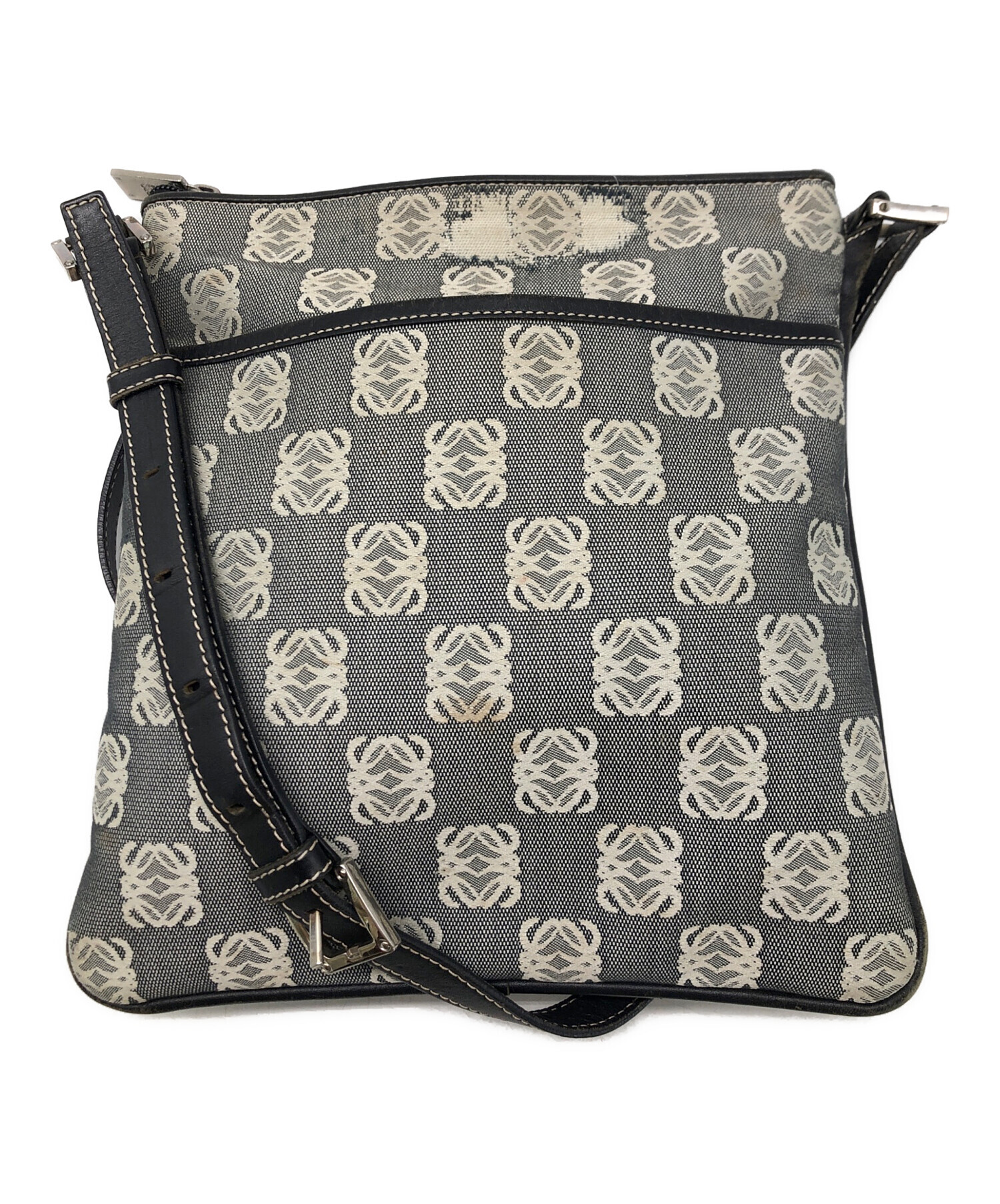 LOEWE ロエベ ショルダーバッグ  グレー 【古着】【中古】【送料無料】 LOEWE - LOEWE ロエベ ショルダーバッグ グレー 【古着】【中古