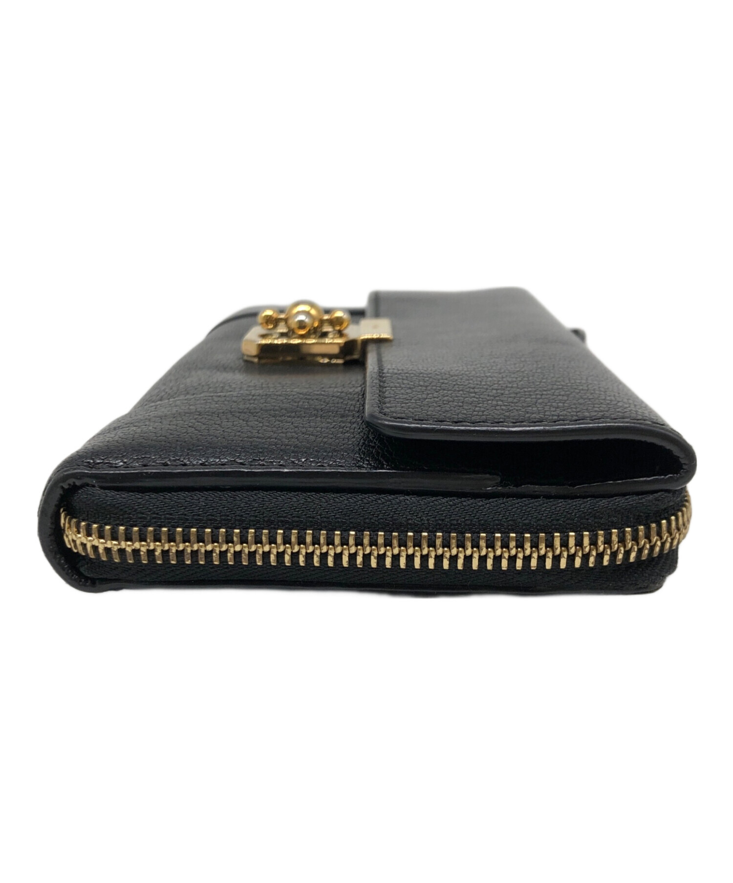 中古・古着通販】Chloe (クロエ) ラウンドジップ財布｜ブランド・古着