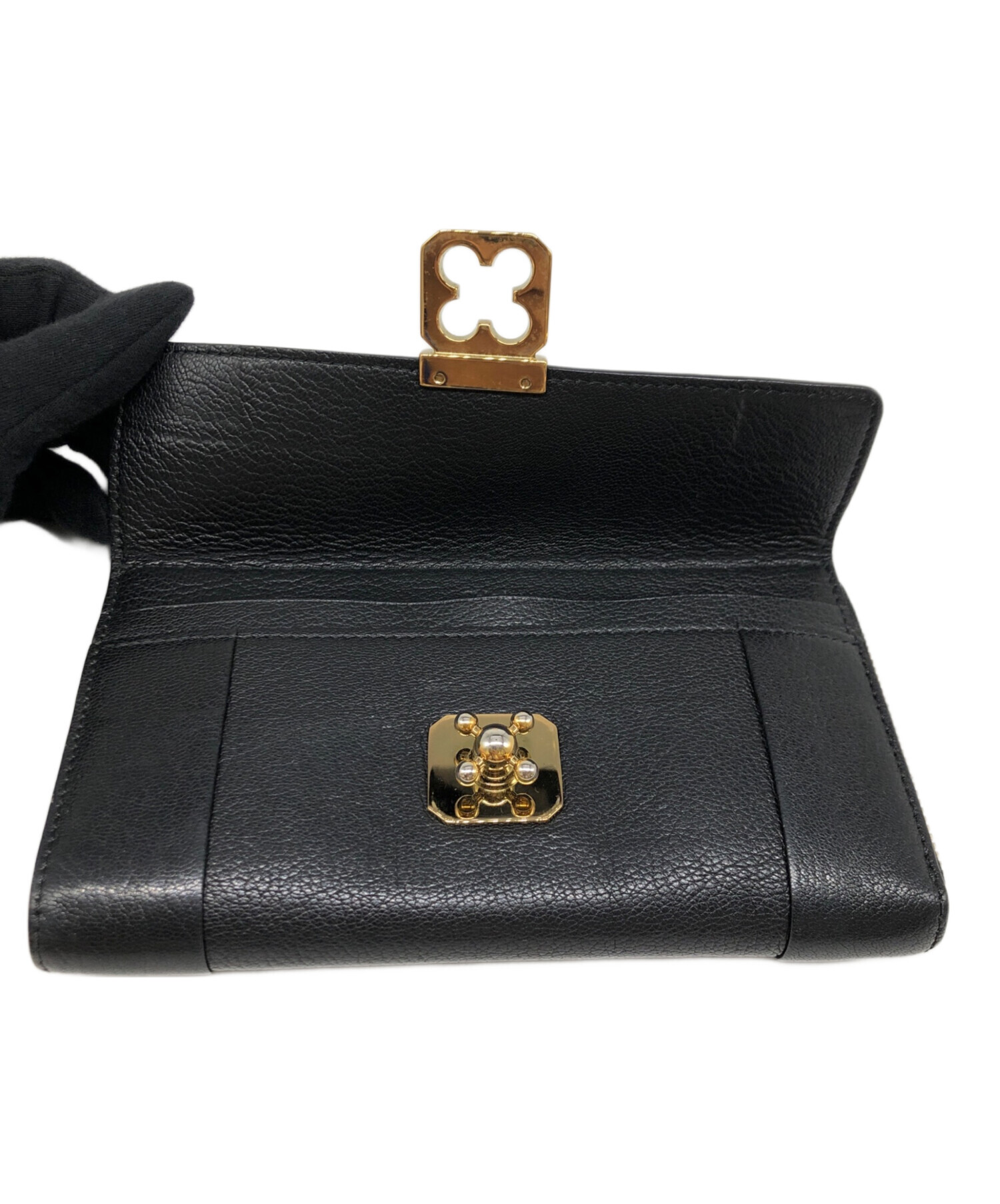 中古・古着通販】Chloe (クロエ) ラウンドジップ財布｜ブランド・古着