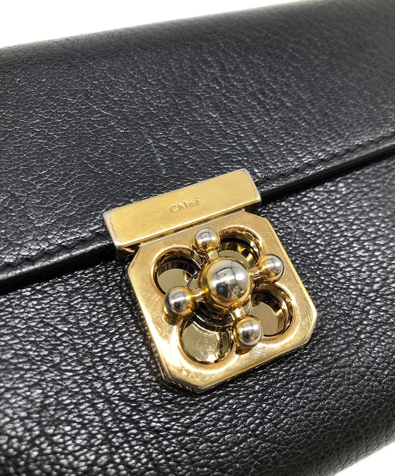 中古・古着通販】Chloe (クロエ) ラウンドジップ財布｜ブランド・古着