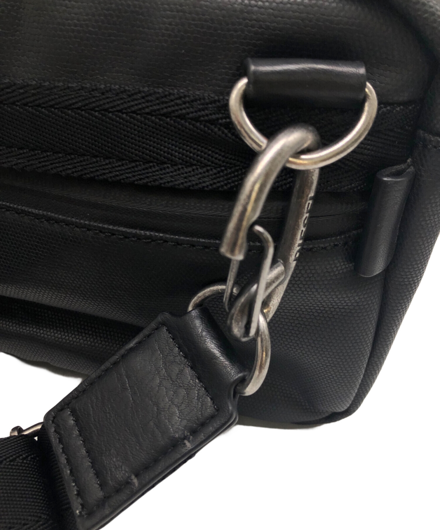 中古・古着通販】DIESEL (ディーゼル) ボディバッグ スカイブルー