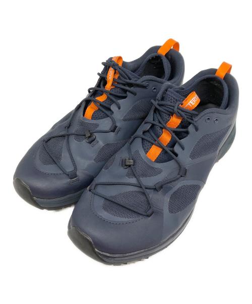 中古・古着通販】ARC'TERYX (アークテリクス) スニーカー ネイビー